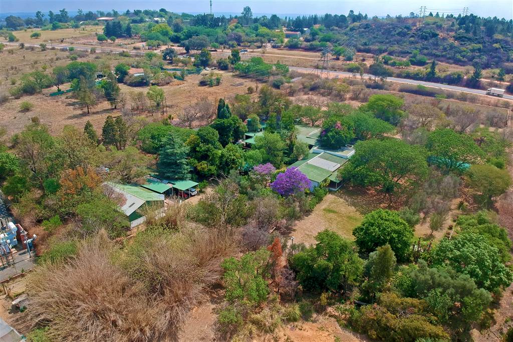 House for sale in Blue Hills AH, Blue Hills, Midrand, 31000 m²
