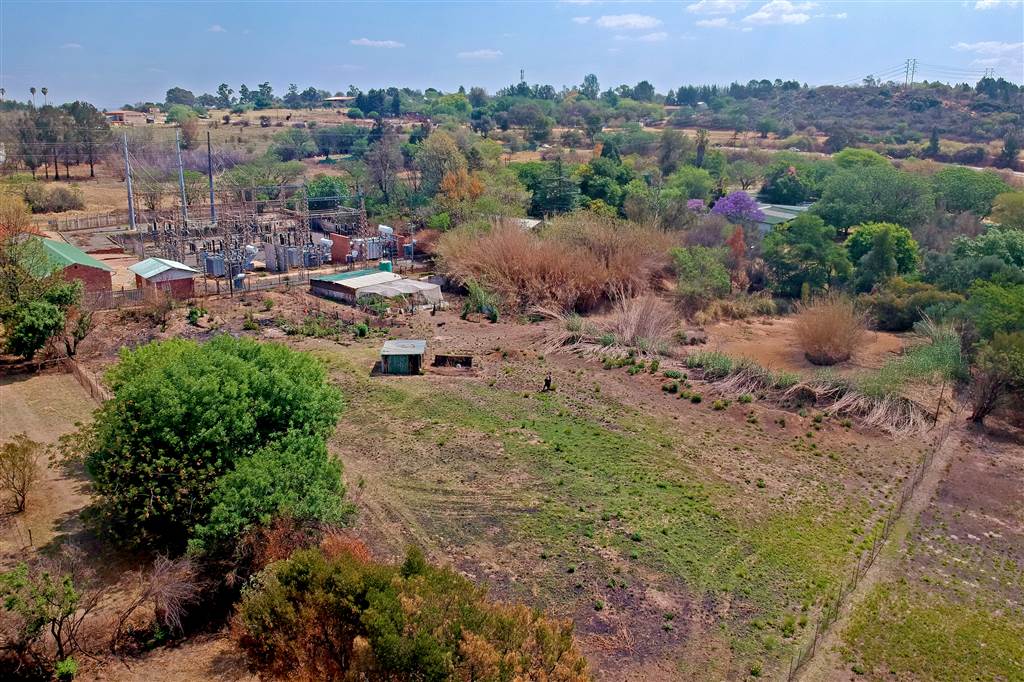 House for sale in Blue Hills AH, Blue Hills, Midrand, 31000 m²