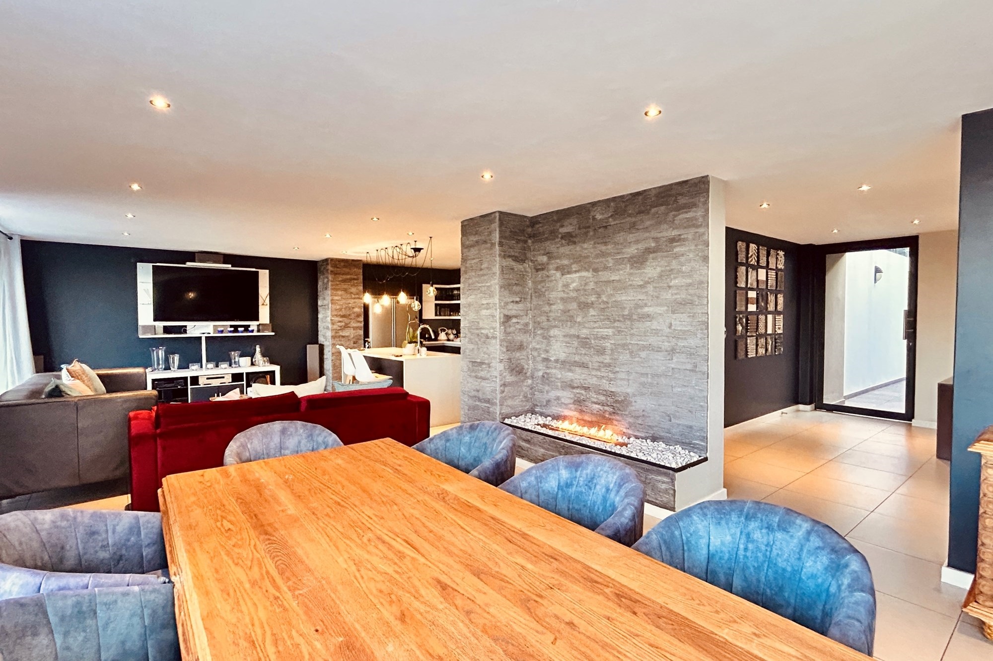 Townhouse for sale in Waterkloof Ridge, Pretoria, 497 m²