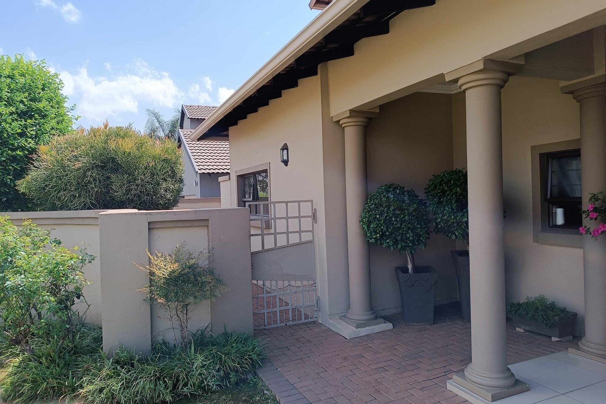 House for sale in Eldo View, Eldoraigne, Centurion, 450 m²