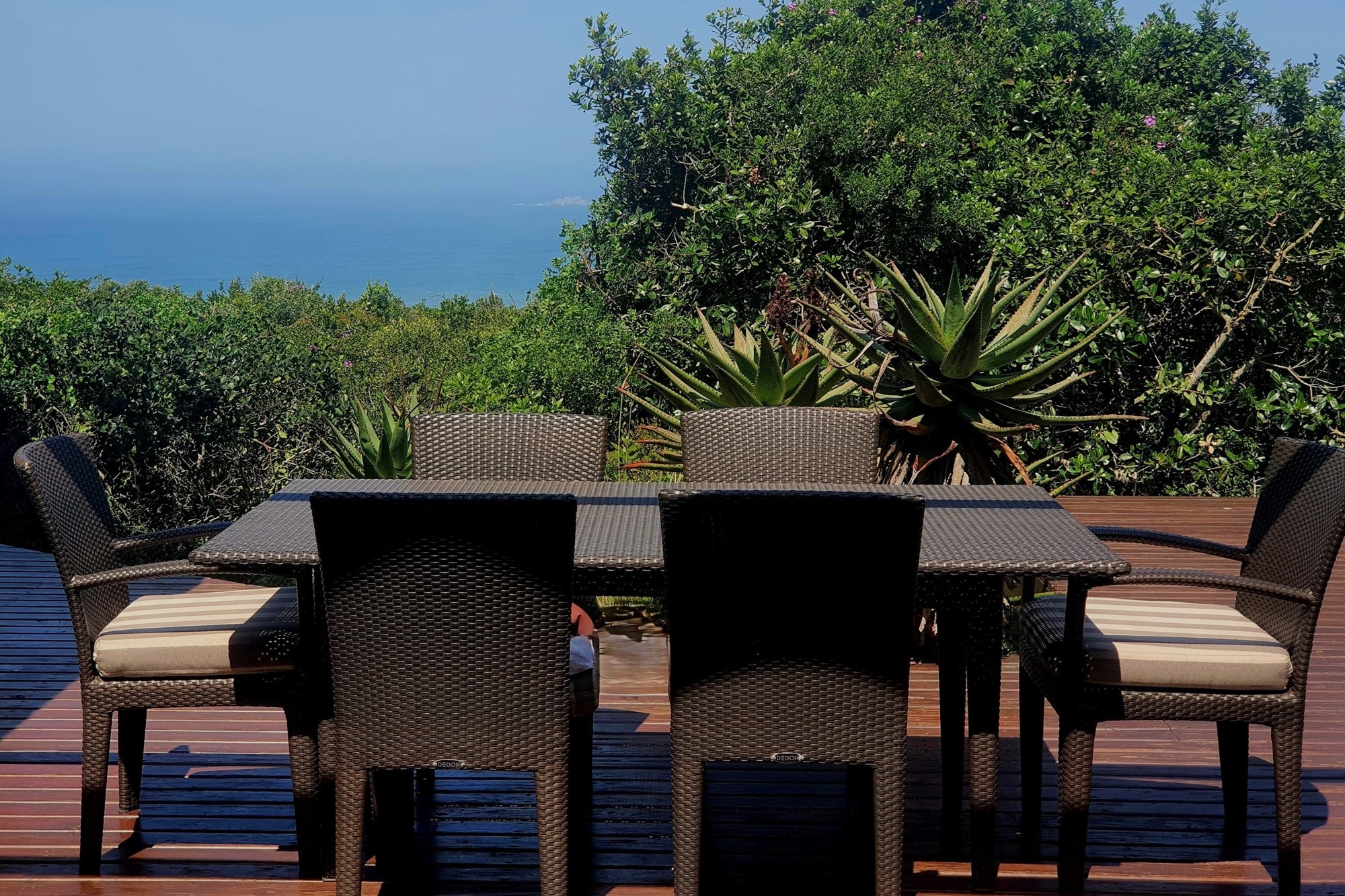 Elegant Eco-Estate Home in Western Cape. Close to Iconic Mossel Bay