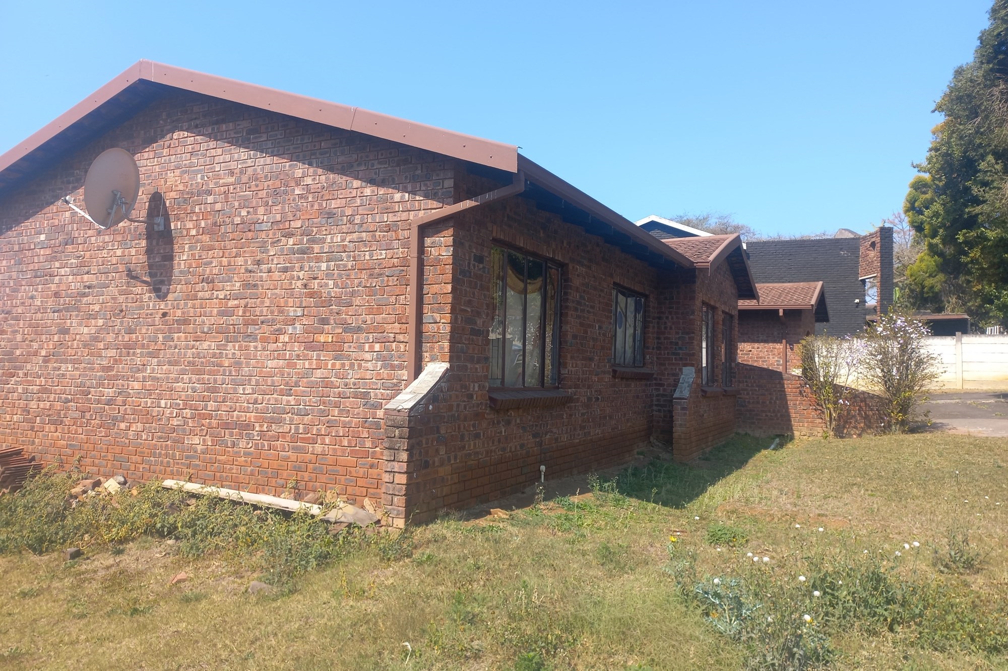 FAMILY HOUSE