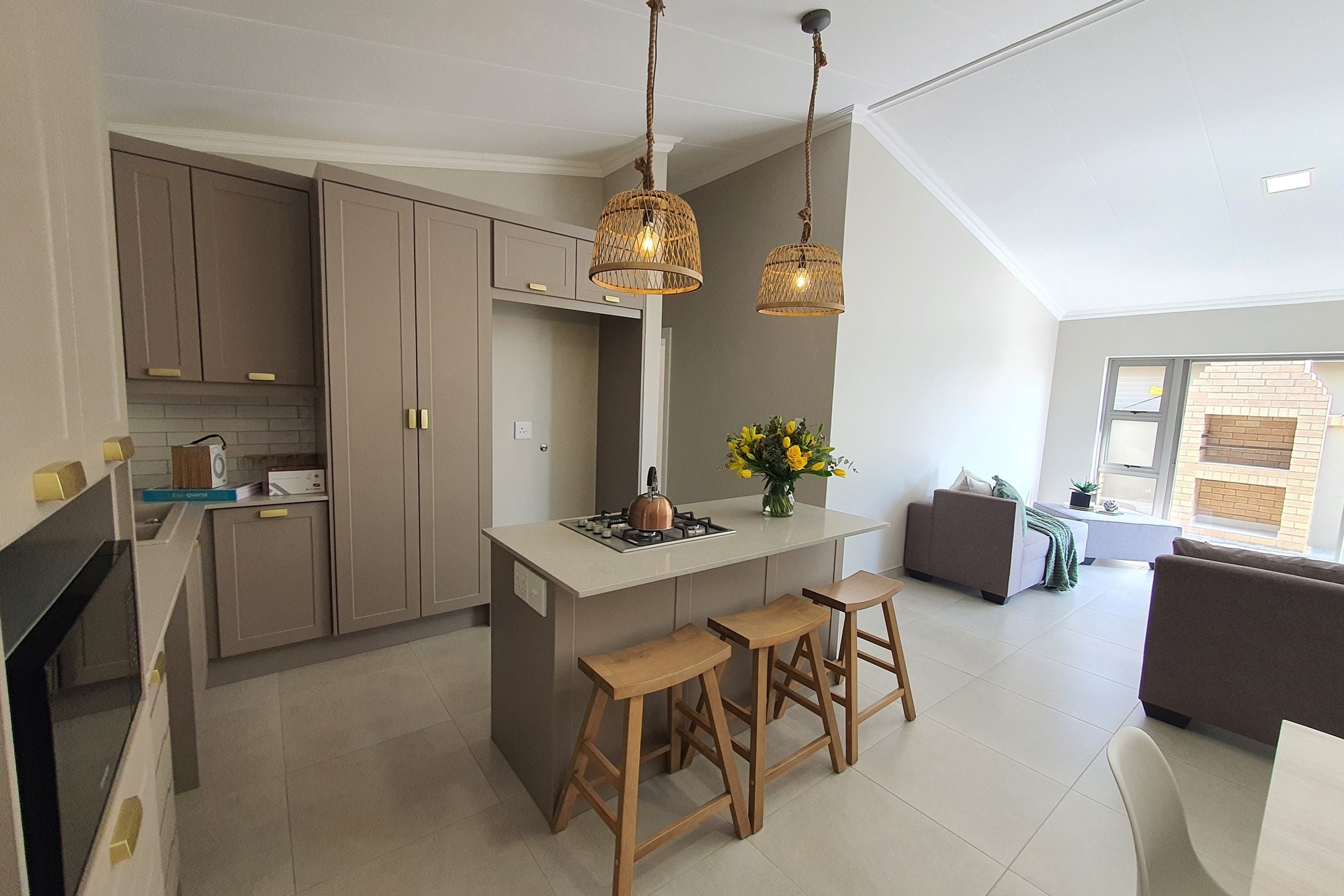 "Modern 3-Bed Home in Mpumalanga's New Suburb"