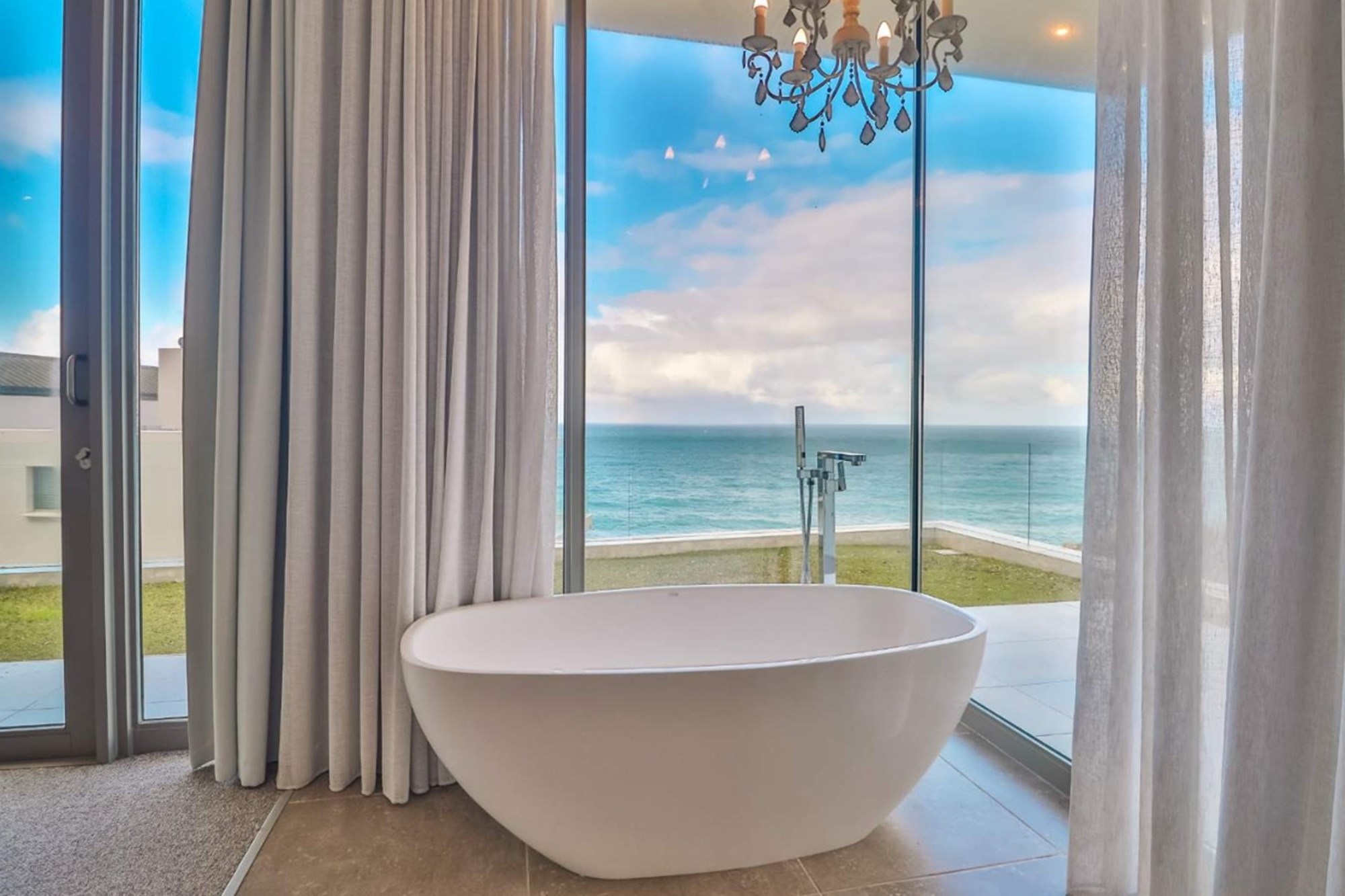 Elegant Home with Ocean, Cliff and Greenbelt Views!