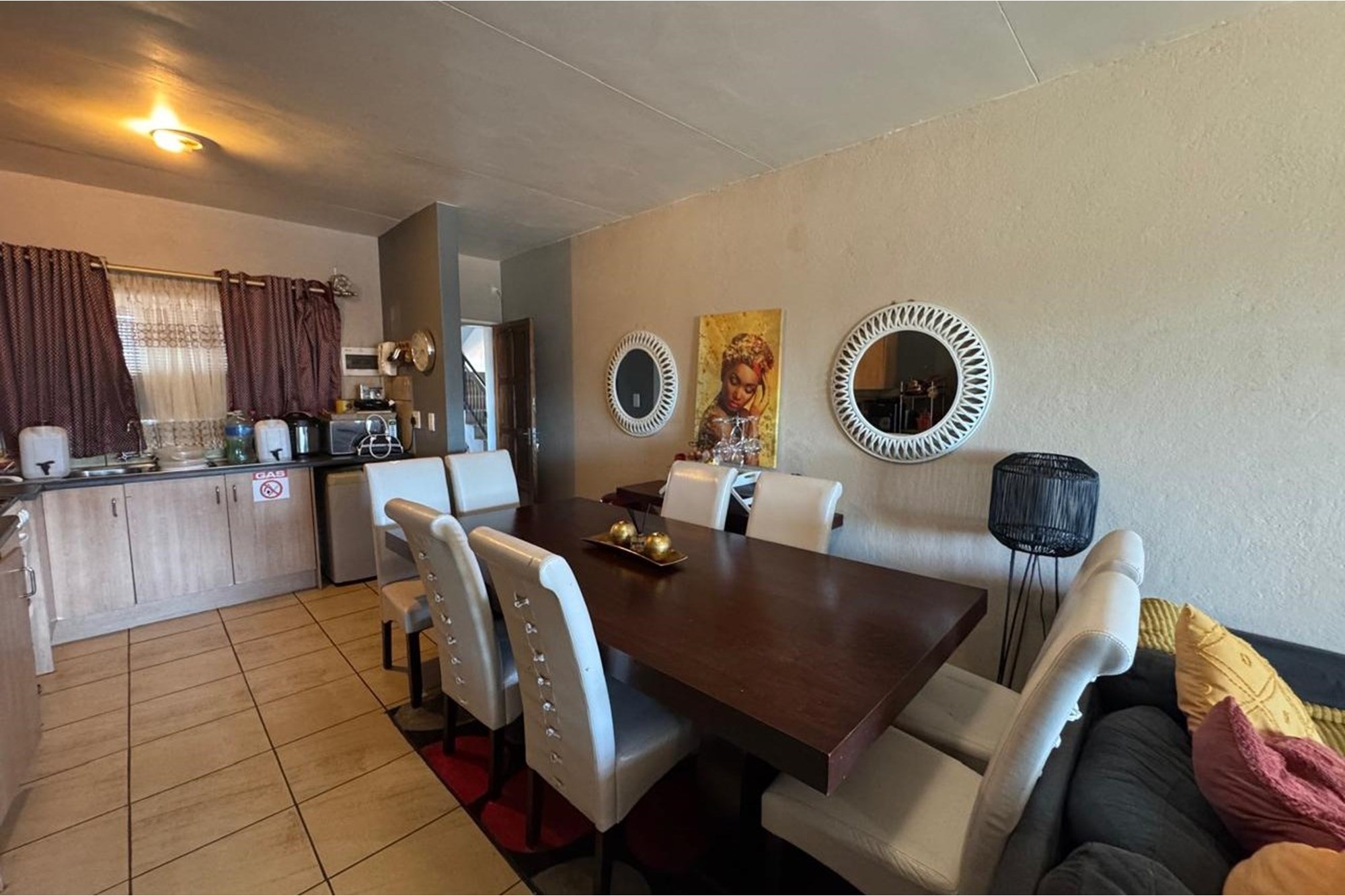 "2 Bedrooms, 2 Bathrooms, Enclosed Balcony"