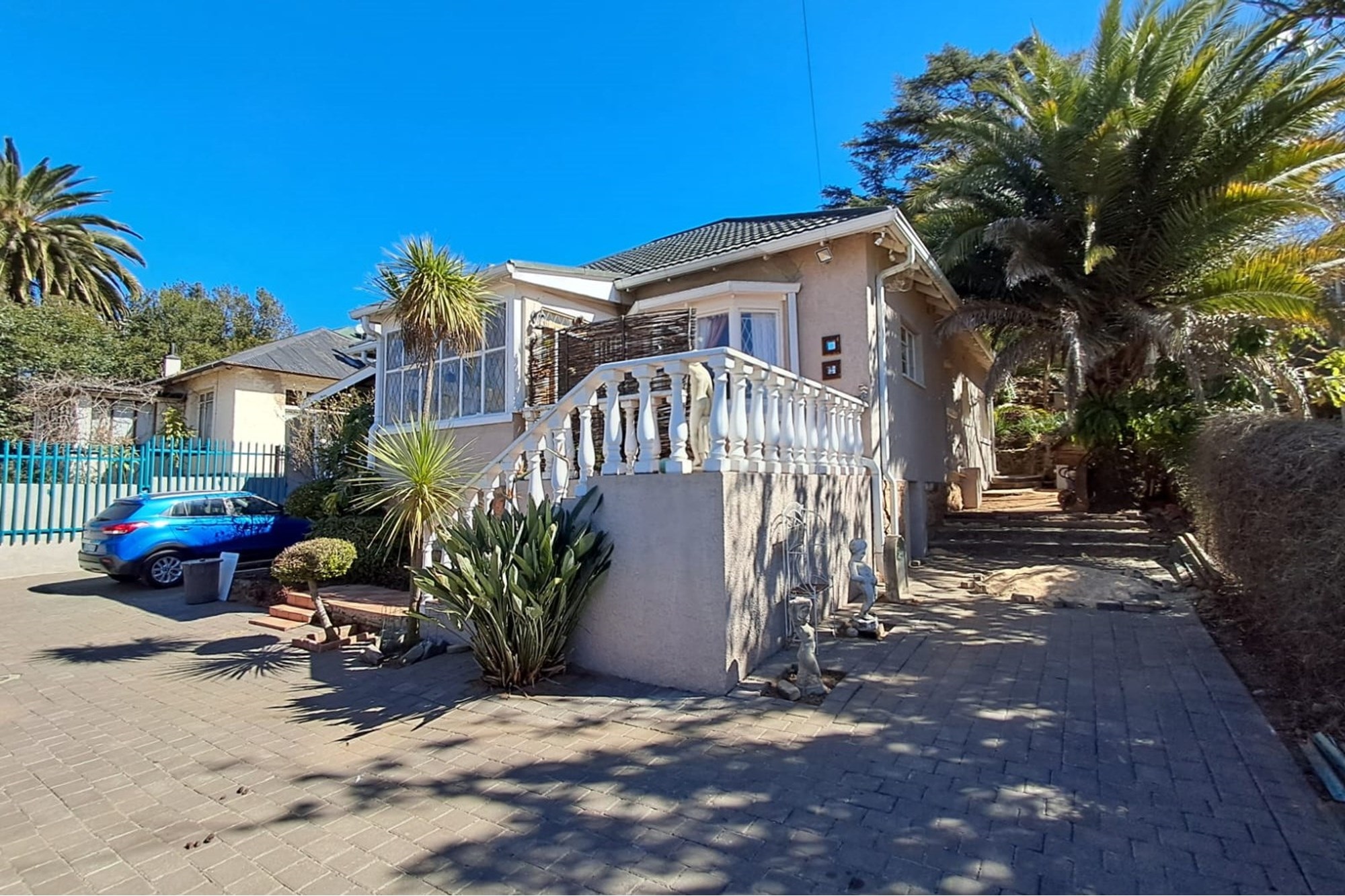 Charming Family Home!