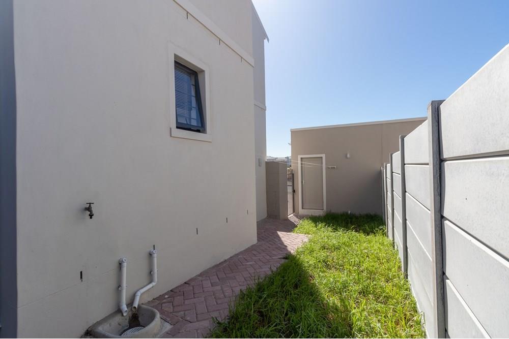 Semi Detached 3 Bedroom Duplex in Pioneer Valley Residential Estate - Furnished or Unfurnished