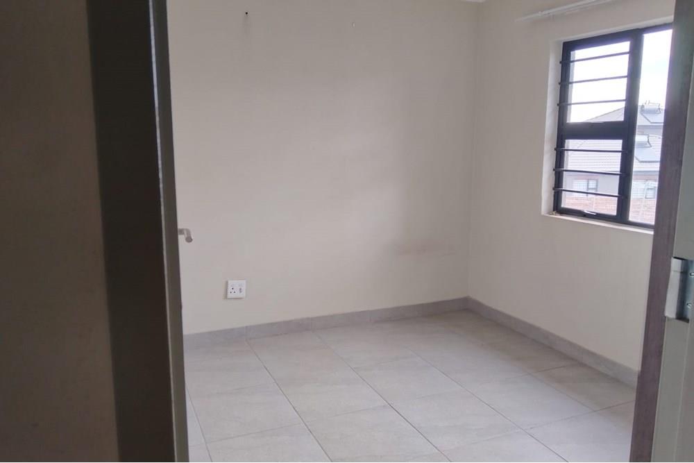 2 Bedroom Apartment For sale in Midrand