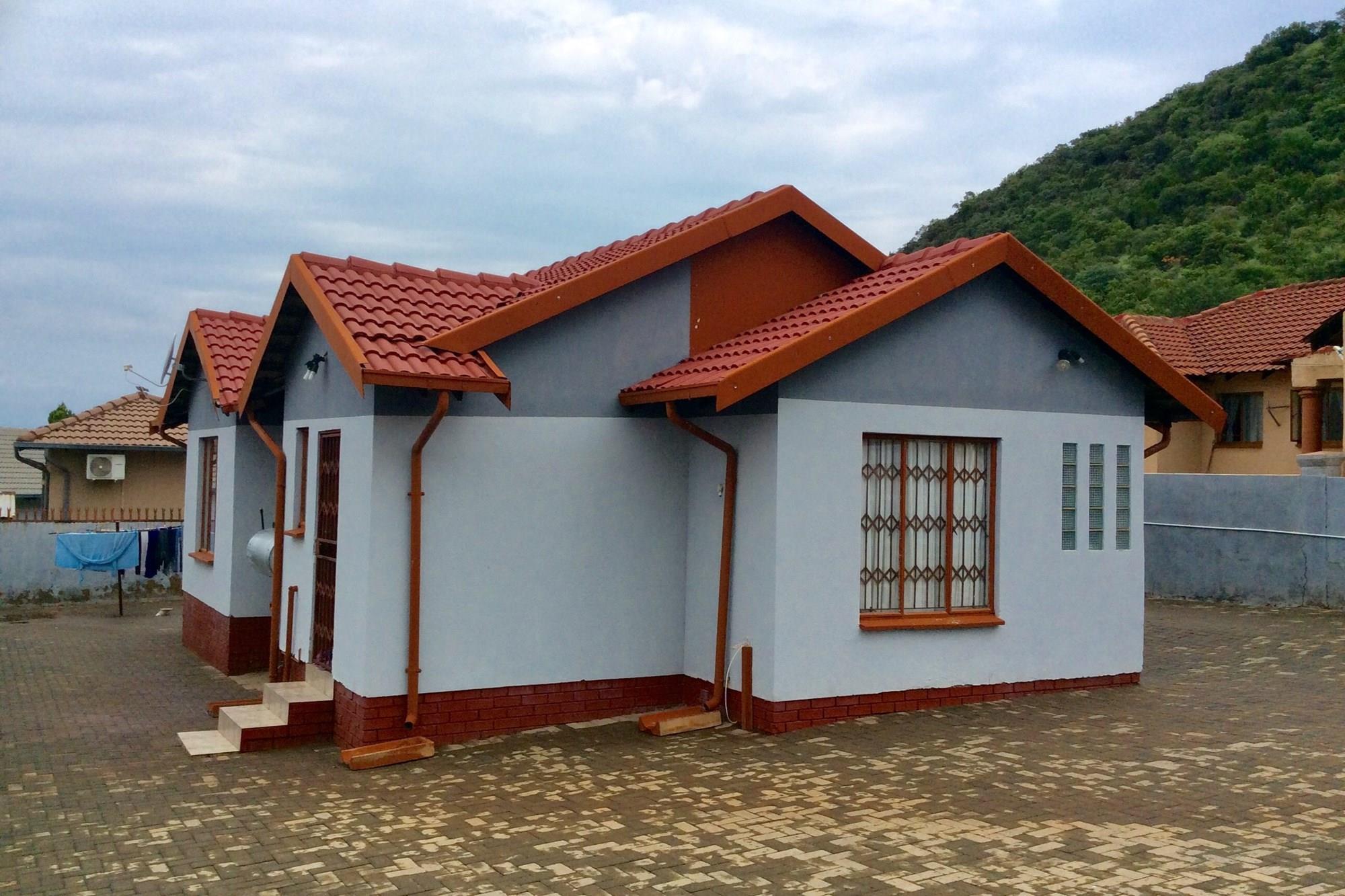 WHAT A BEAUTY IN TLHABANE WEST