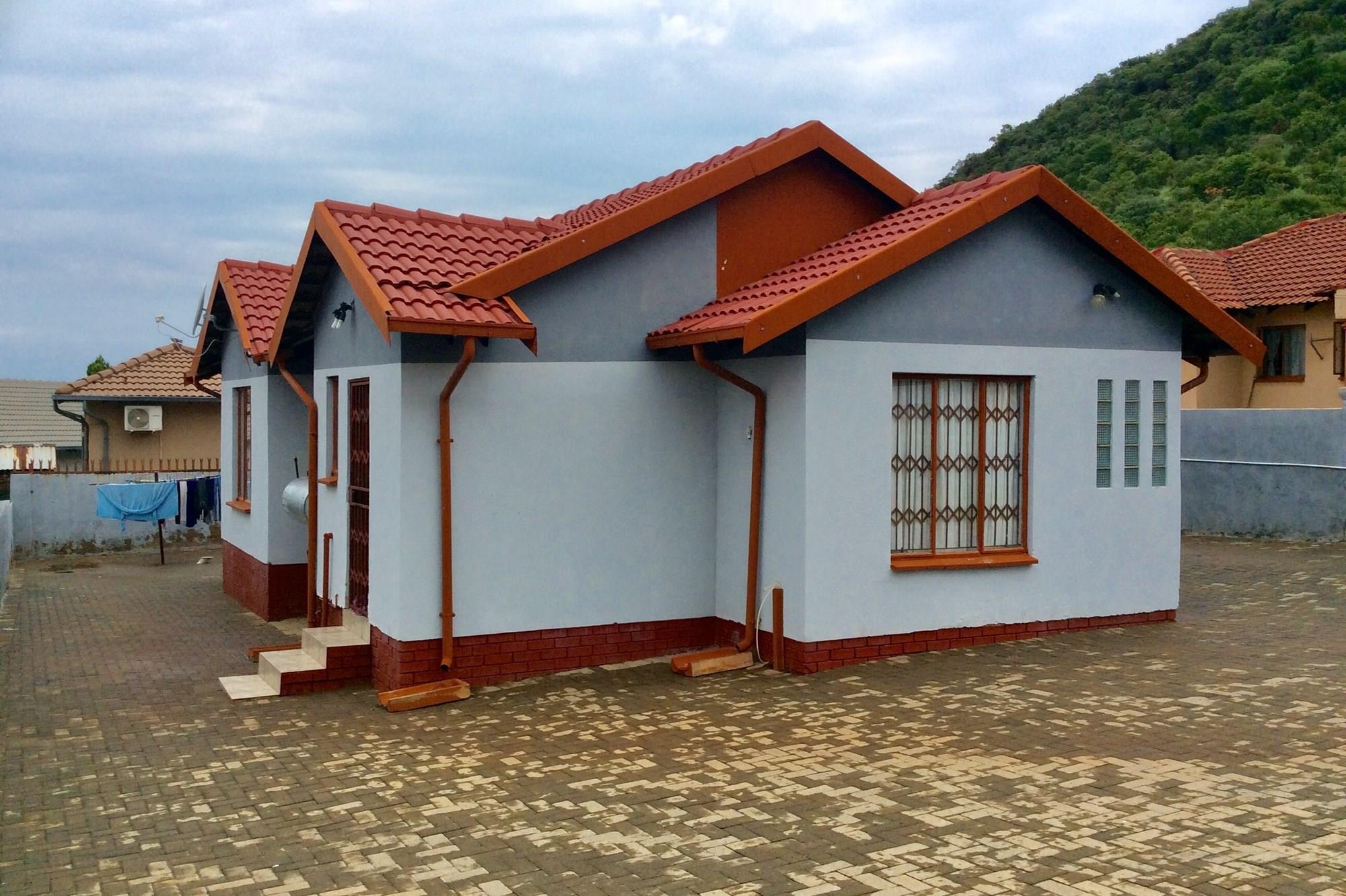WHAT A BEAUTY IN TLHABANE WEST