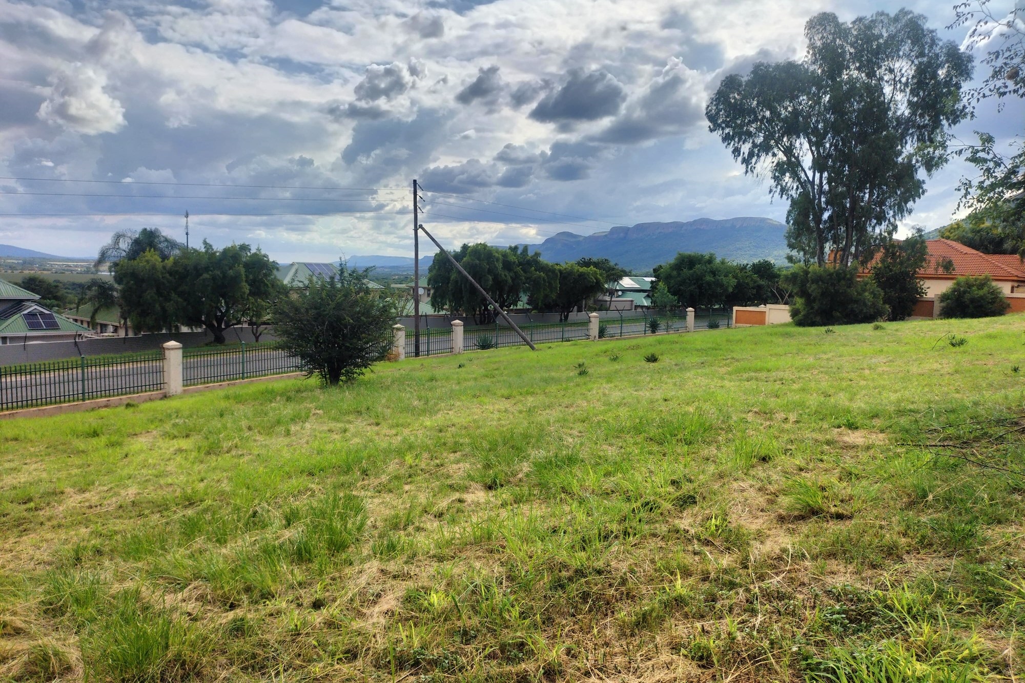 This opportunity in Kosmos Ridge is not to be missed!