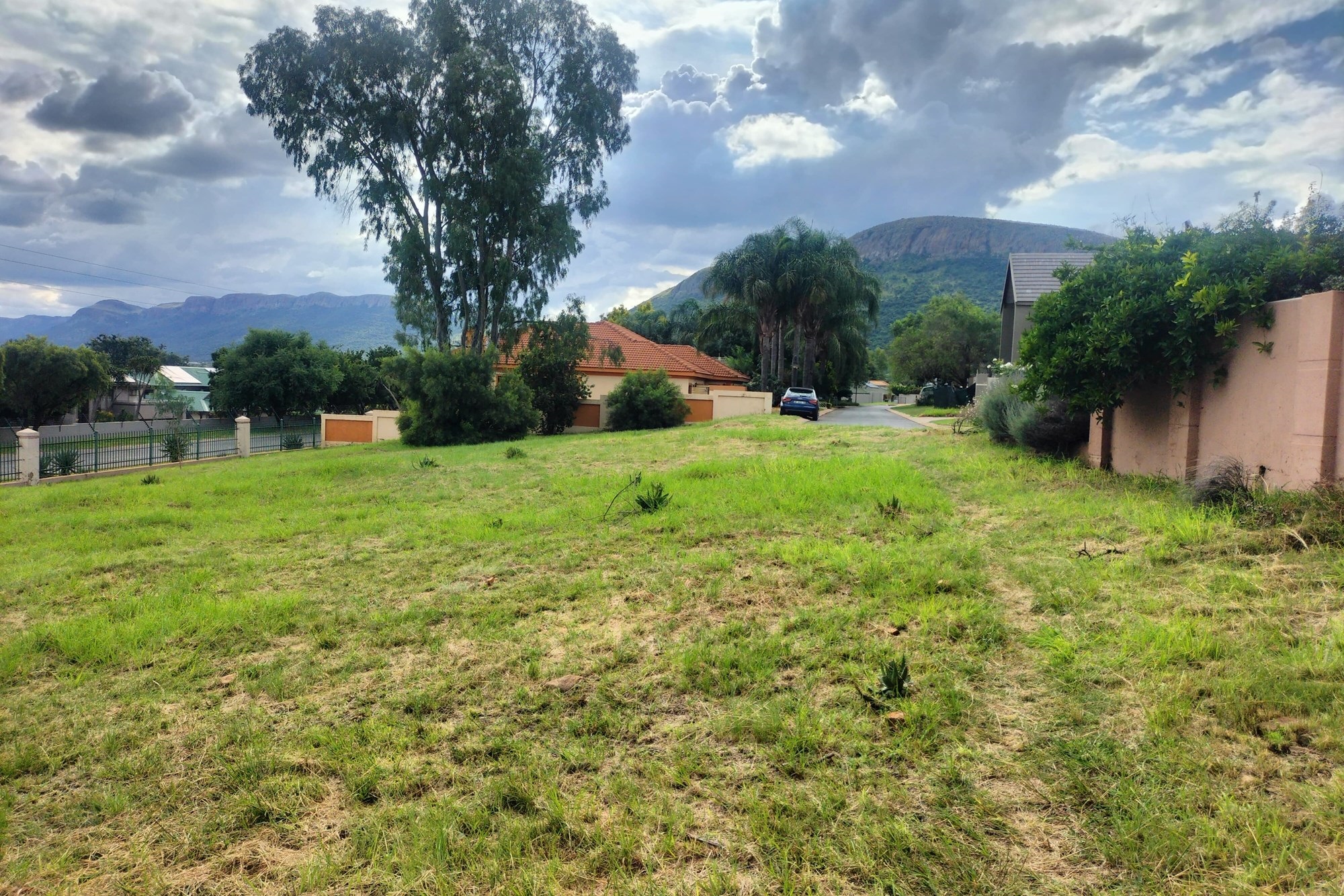 This opportunity in Kosmos Ridge is not to be missed!