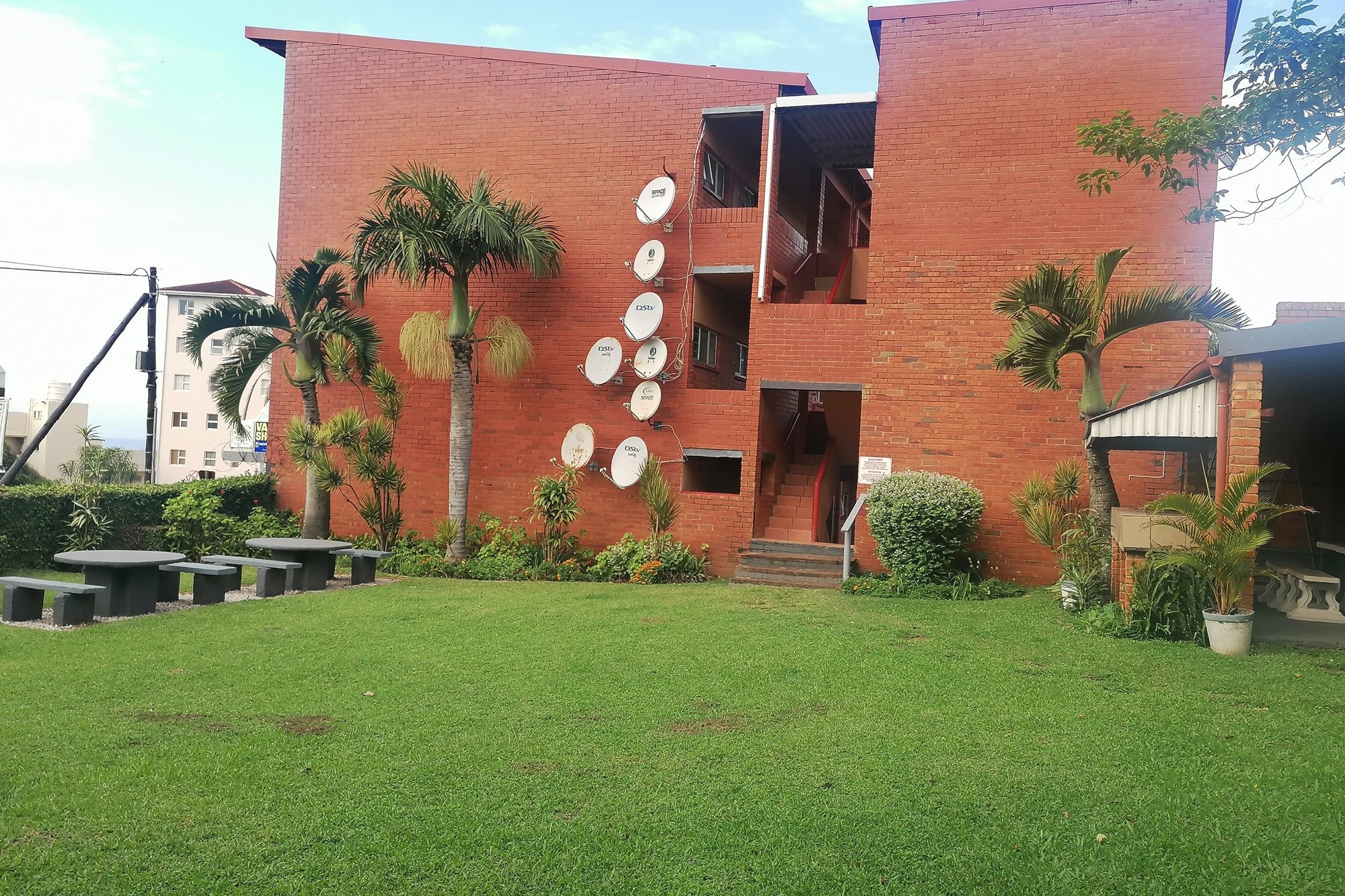 Apartment for sale in Margate, KwaZulu Natal, 201 Lomati, 16 Marine Drive, Margate, KwaZulu Natal, 61 m²