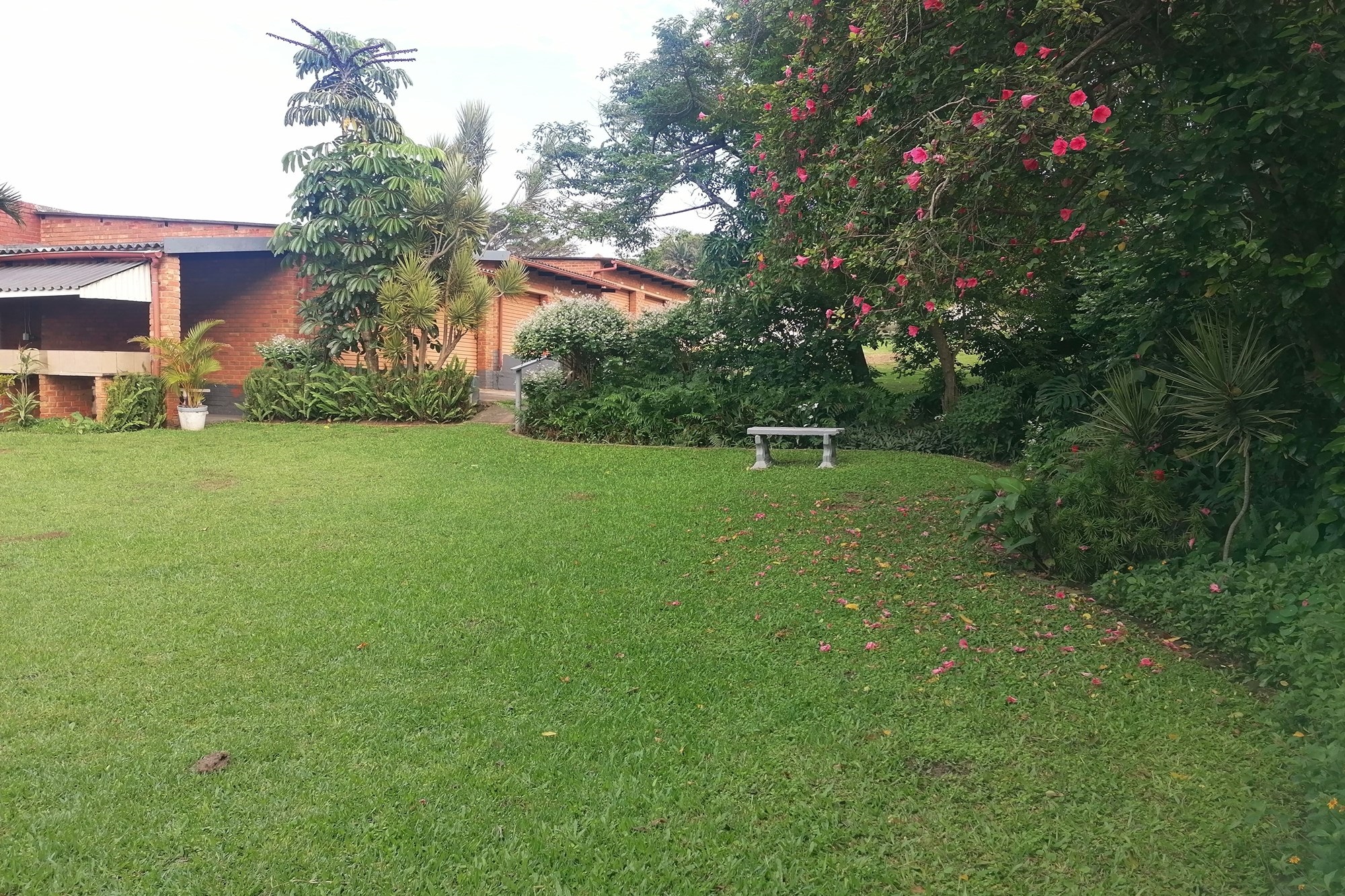 Apartment for sale in Margate, KwaZulu Natal, 201 Lomati, 16 Marine Drive, Margate, KwaZulu Natal, 61 m²