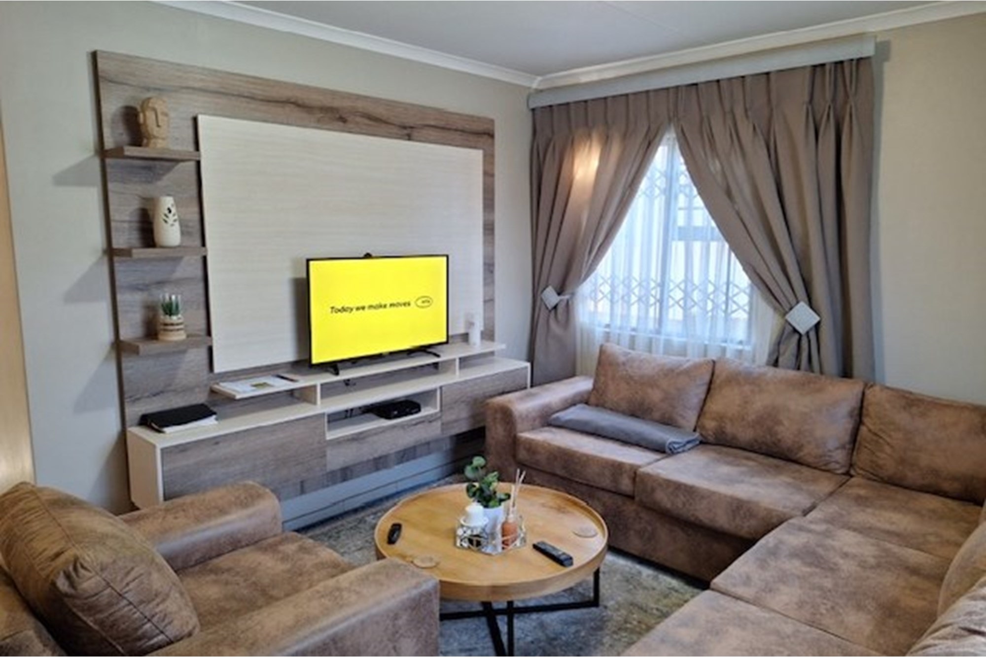 Townhouse For Sale in Summerset, Midrand