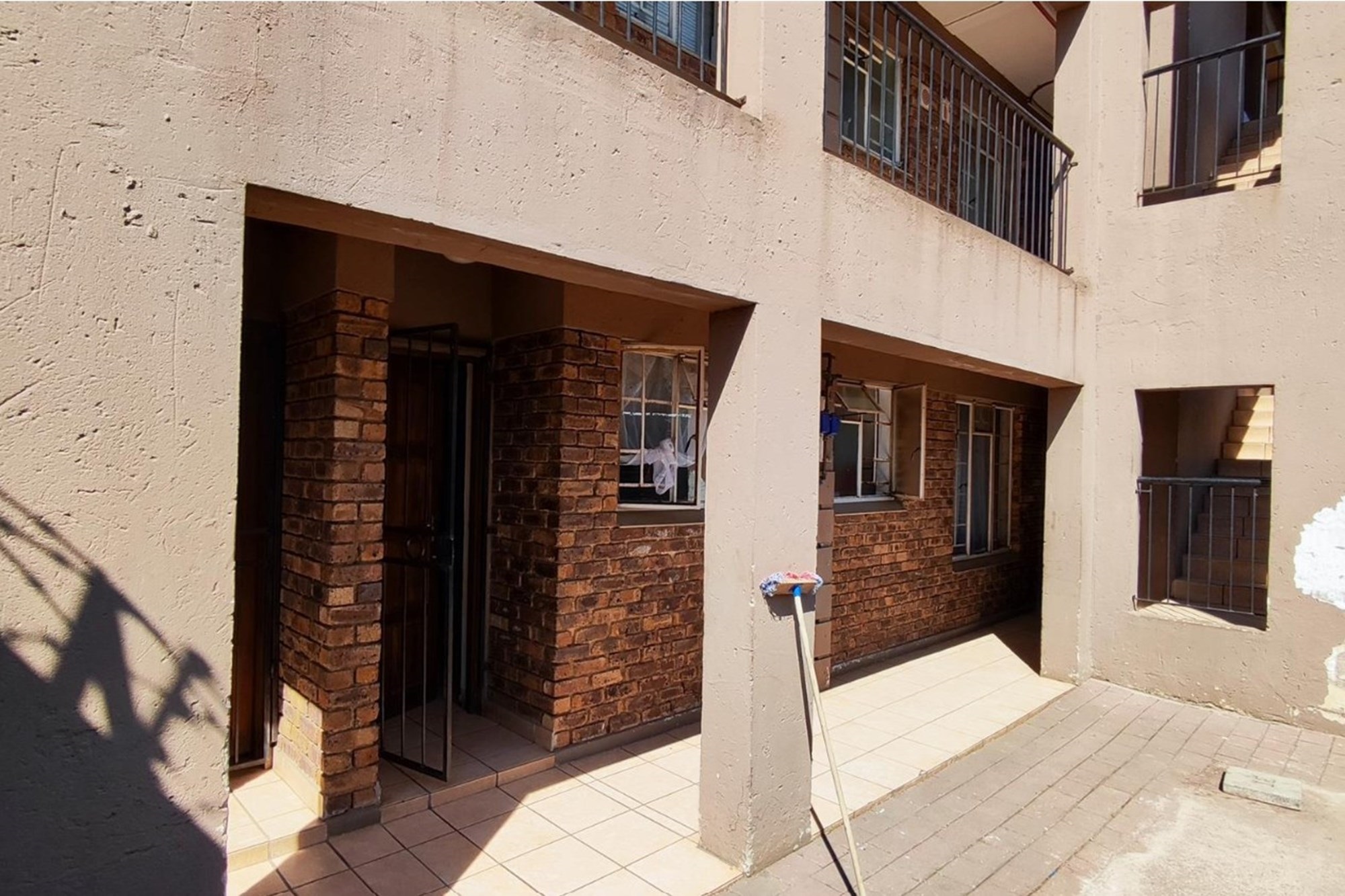 Affordable 2-Bed Gem in Witfield: Ideal Investment