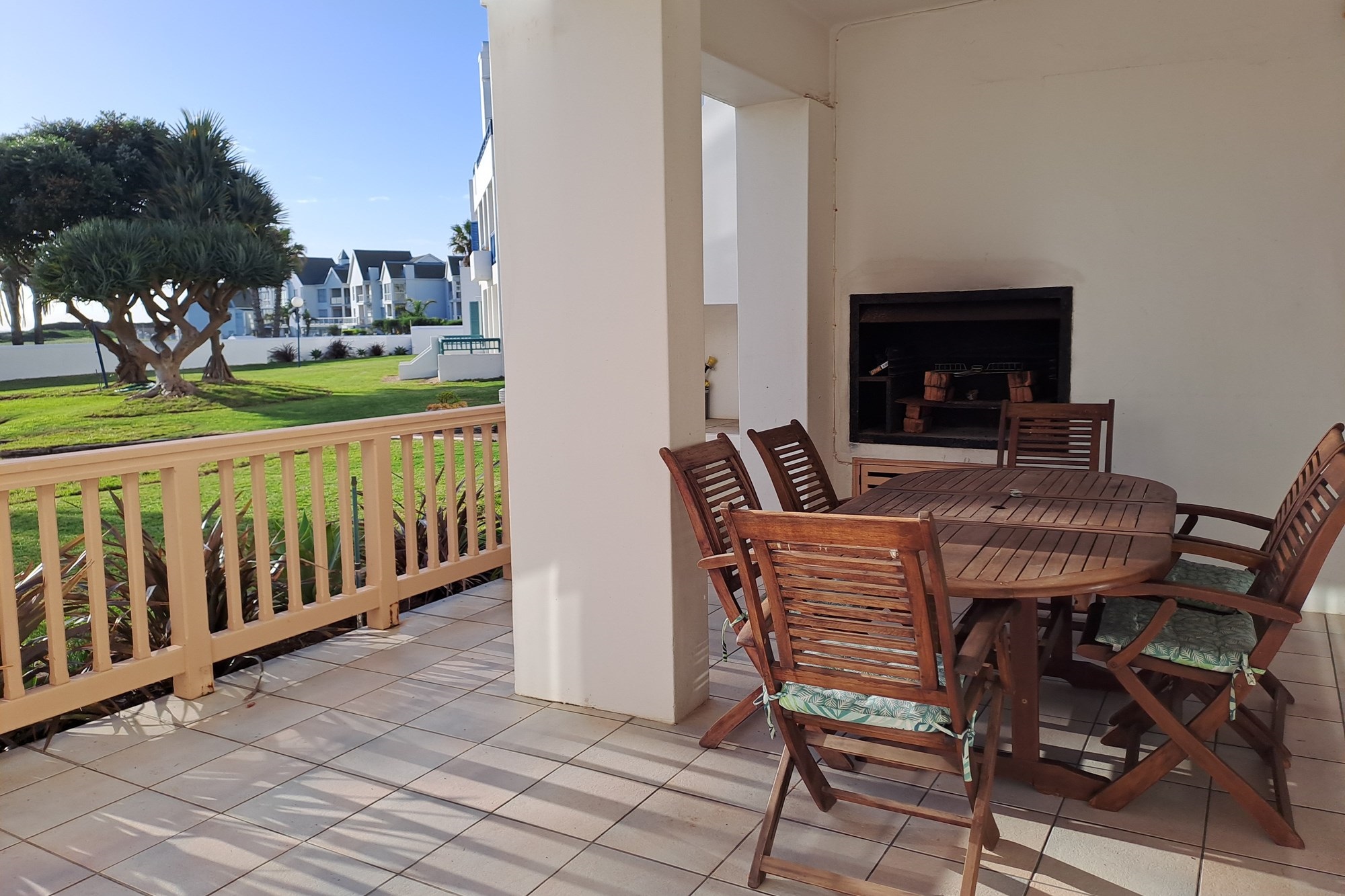 Luxury Apartment for sale in Summerstrand