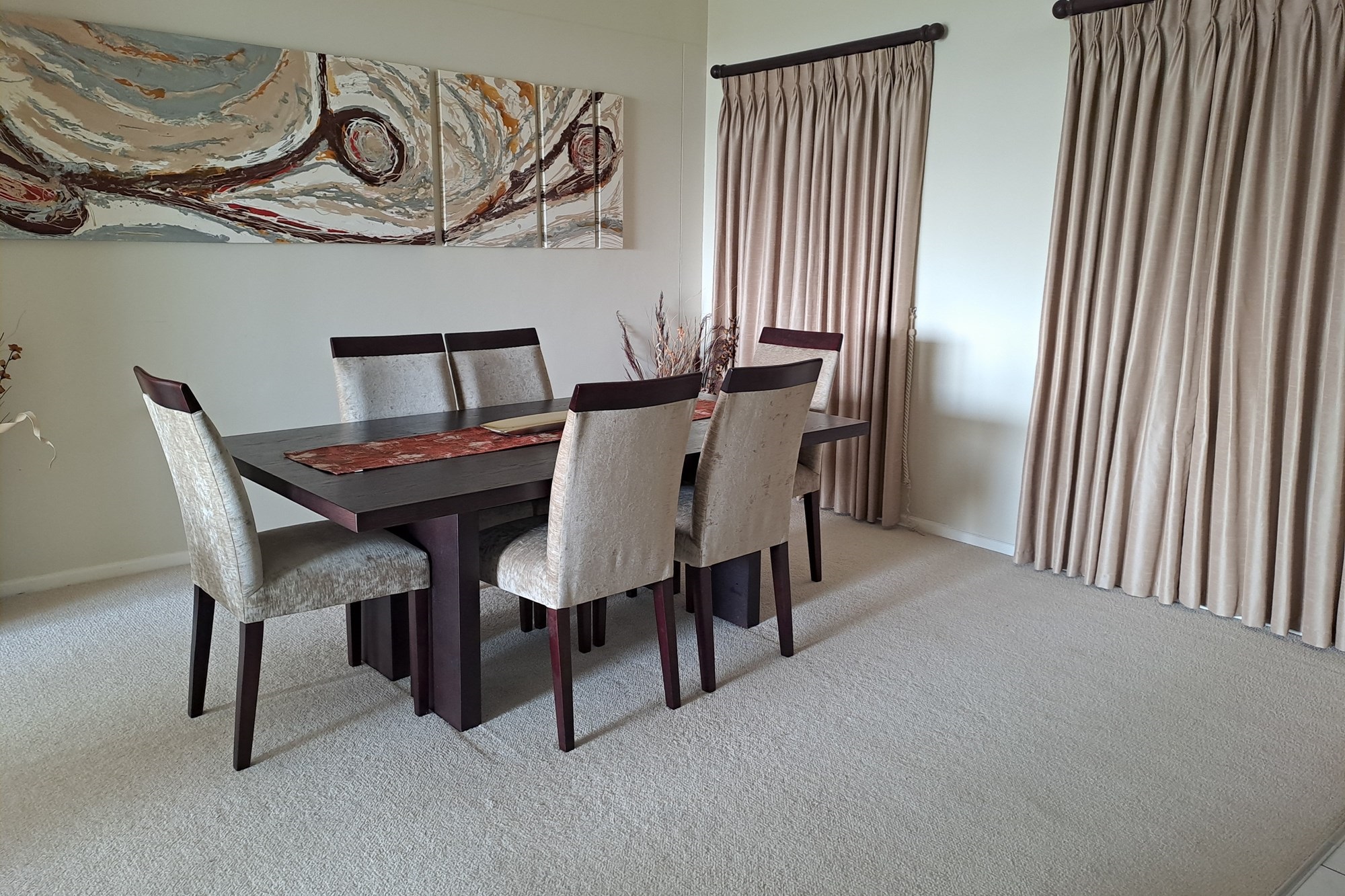 Luxury Apartment for sale in Summerstrand