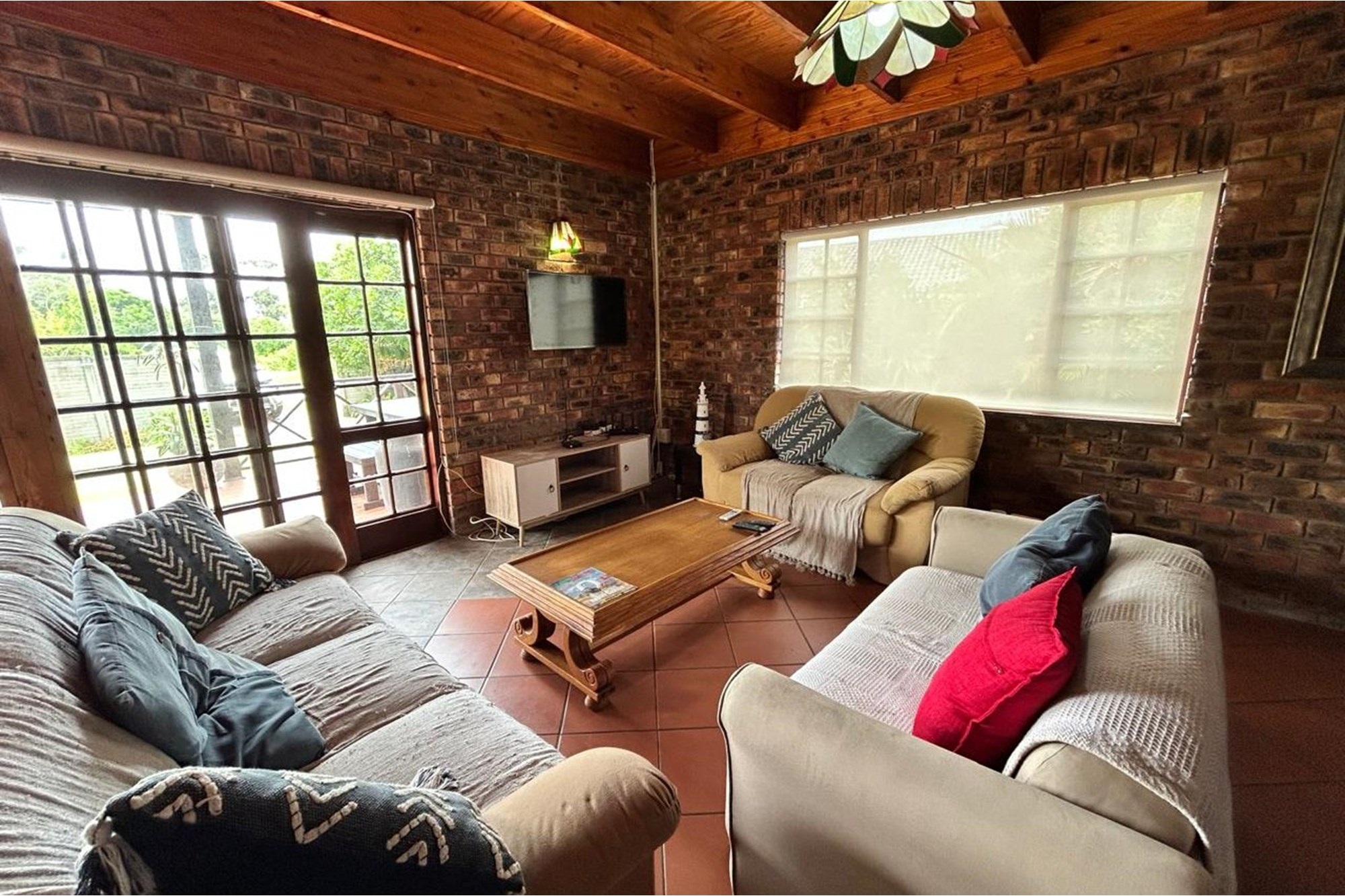 Discover Your Dream Home in Sunrise-on-Sea!