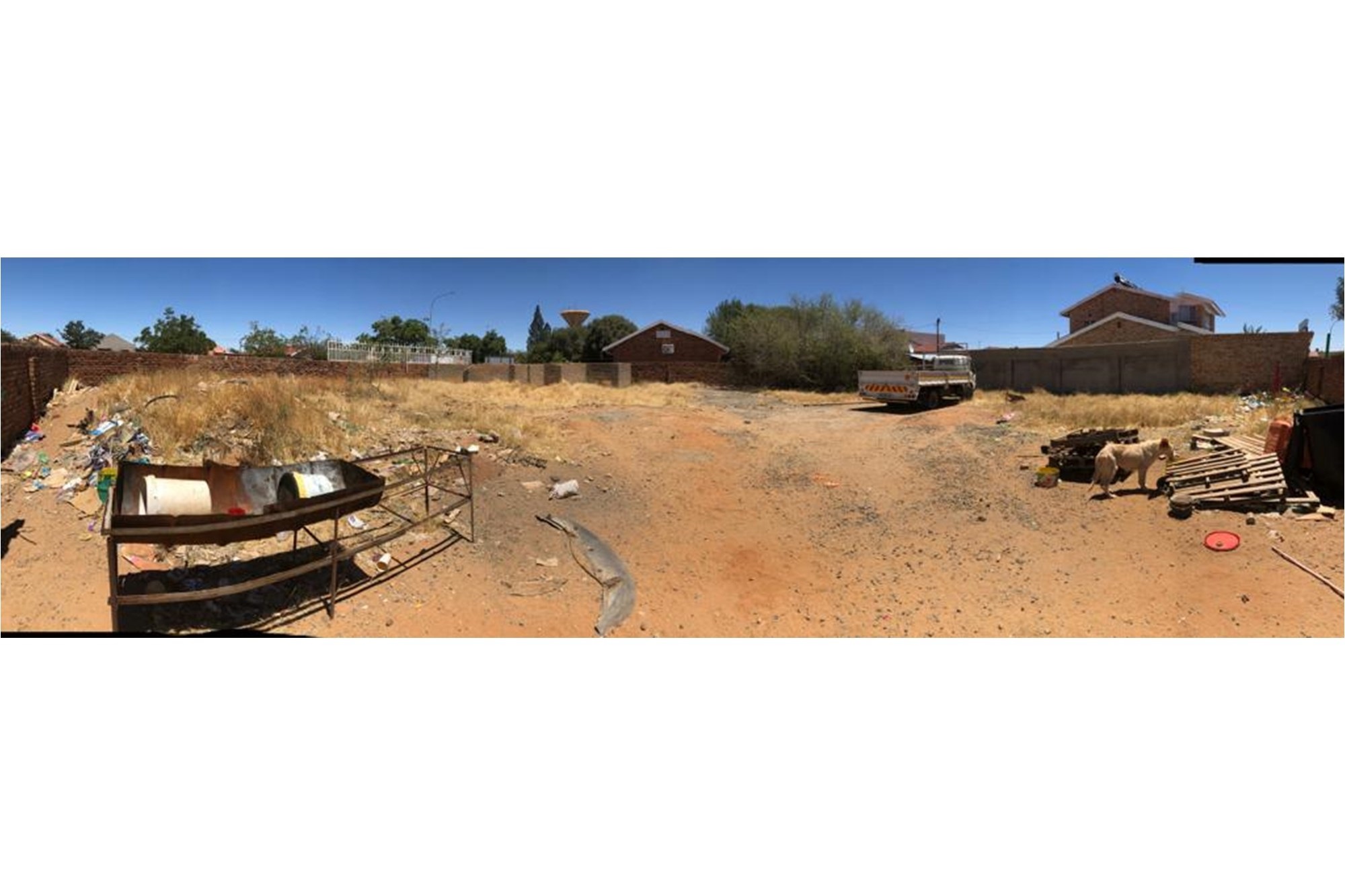 Prime 880m² Vacant Land - Build Your Dream Home