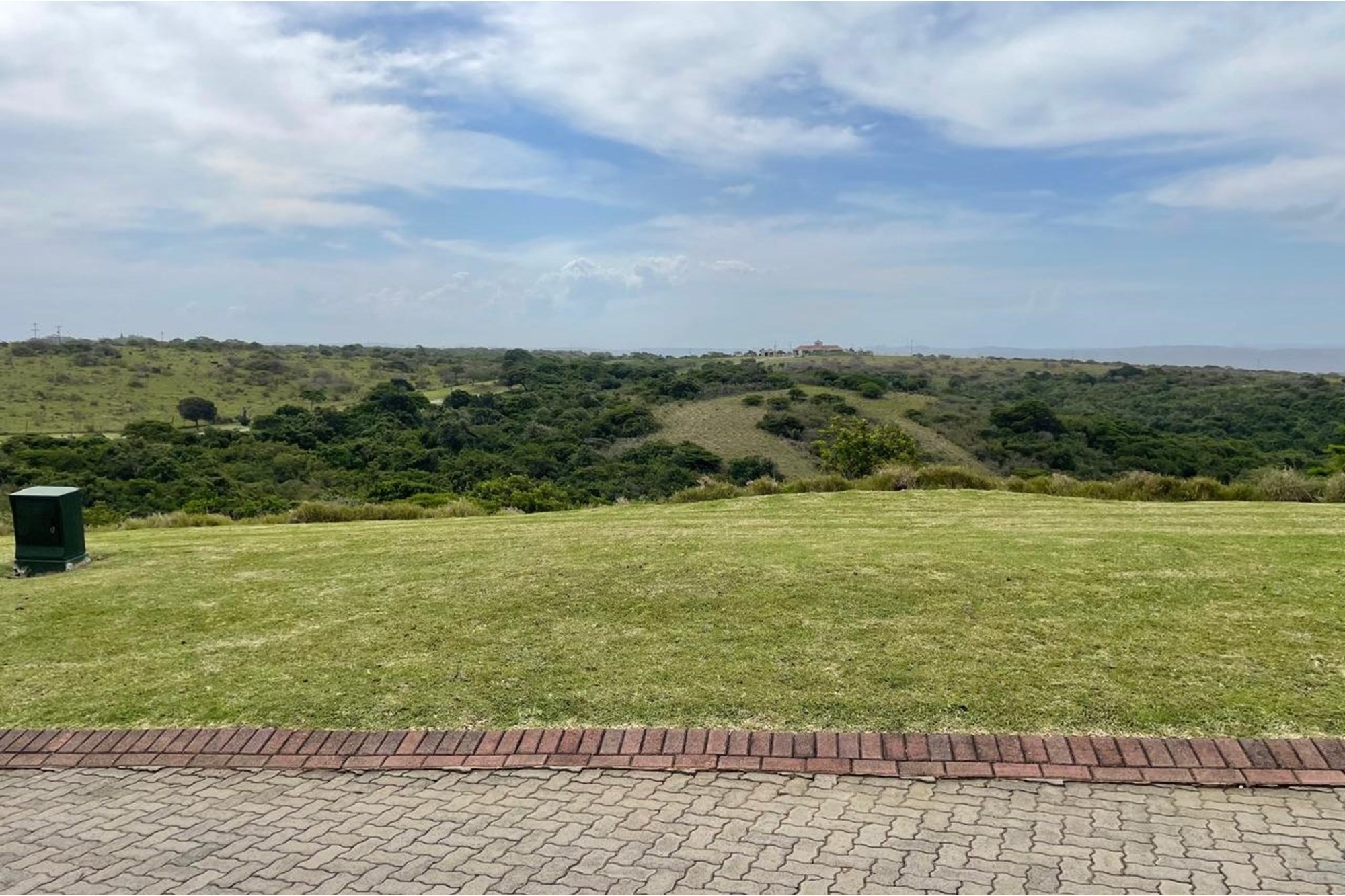 1005m² Plot at Khamanga Bay - Serene Country Coastal Living