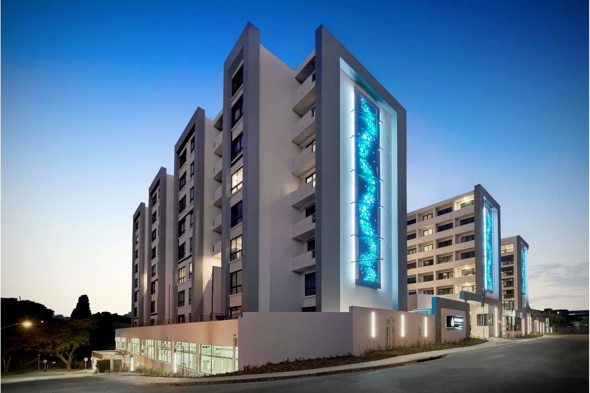 Beautiful 2 Bedroom Apartment For Sale (Fully Furnished)