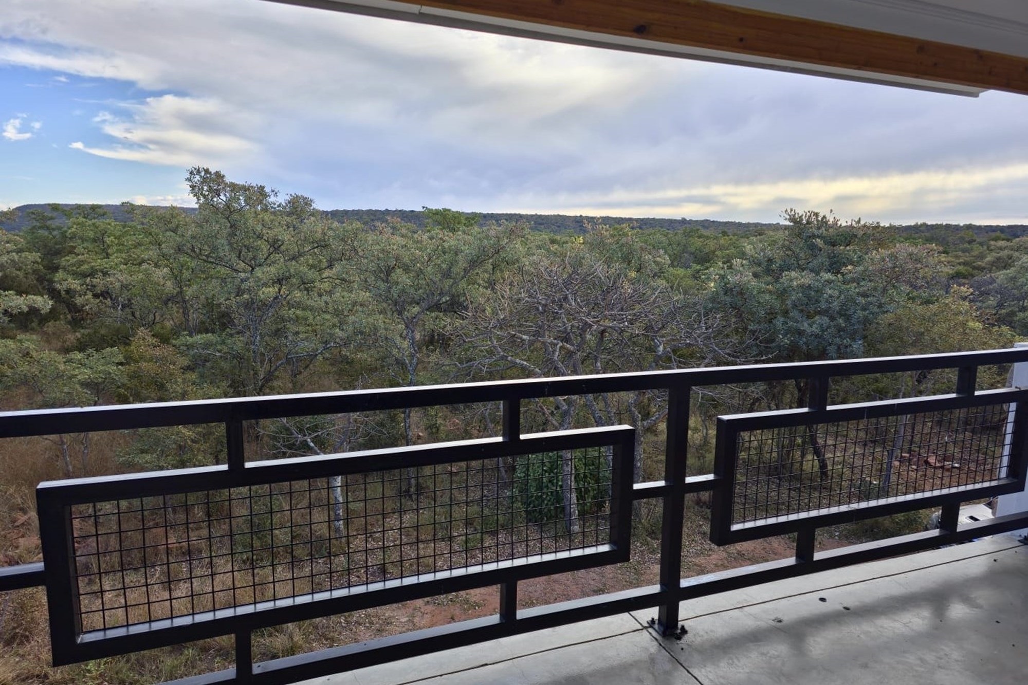 House For Sale in Intaba-Indle Wilderness Estate, Bela Bela