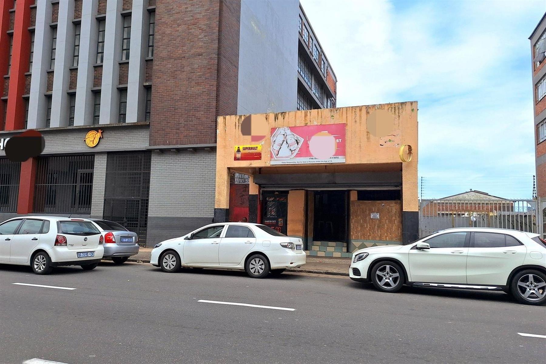 Incredible business opportunity - BAR/PUB for Sale in Umbilo - needs TLC (plus ACCOMODATION)