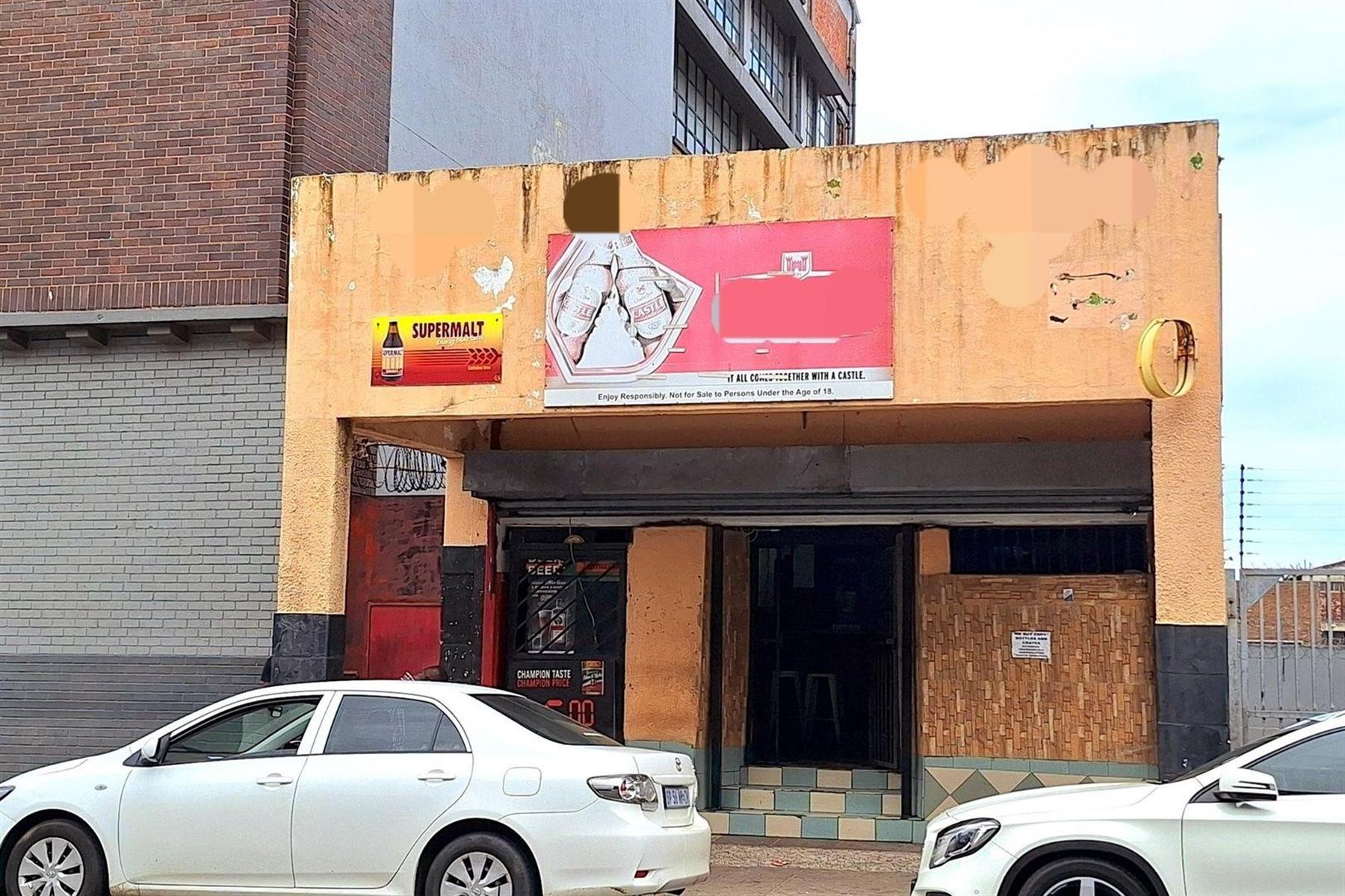 Incredible business opportunity - BAR/PUB for Sale in Umbilo - needs TLC (plus ACCOMODATION)