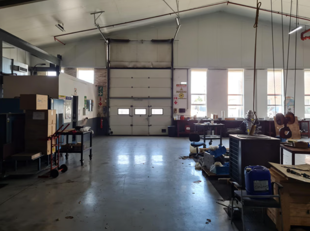 Highly sought after warehouse available to let.