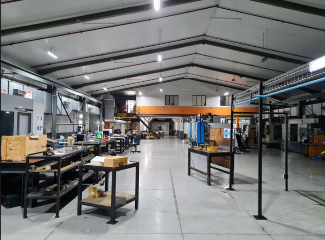 Highly sought after warehouse available to let.