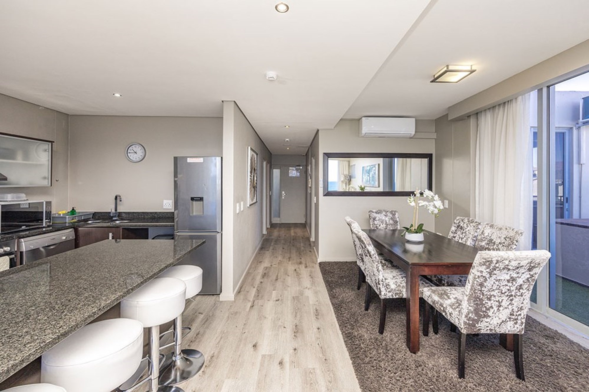 Deluxe Two-Bedroom Apartment with Balcony and Private Splash Pool