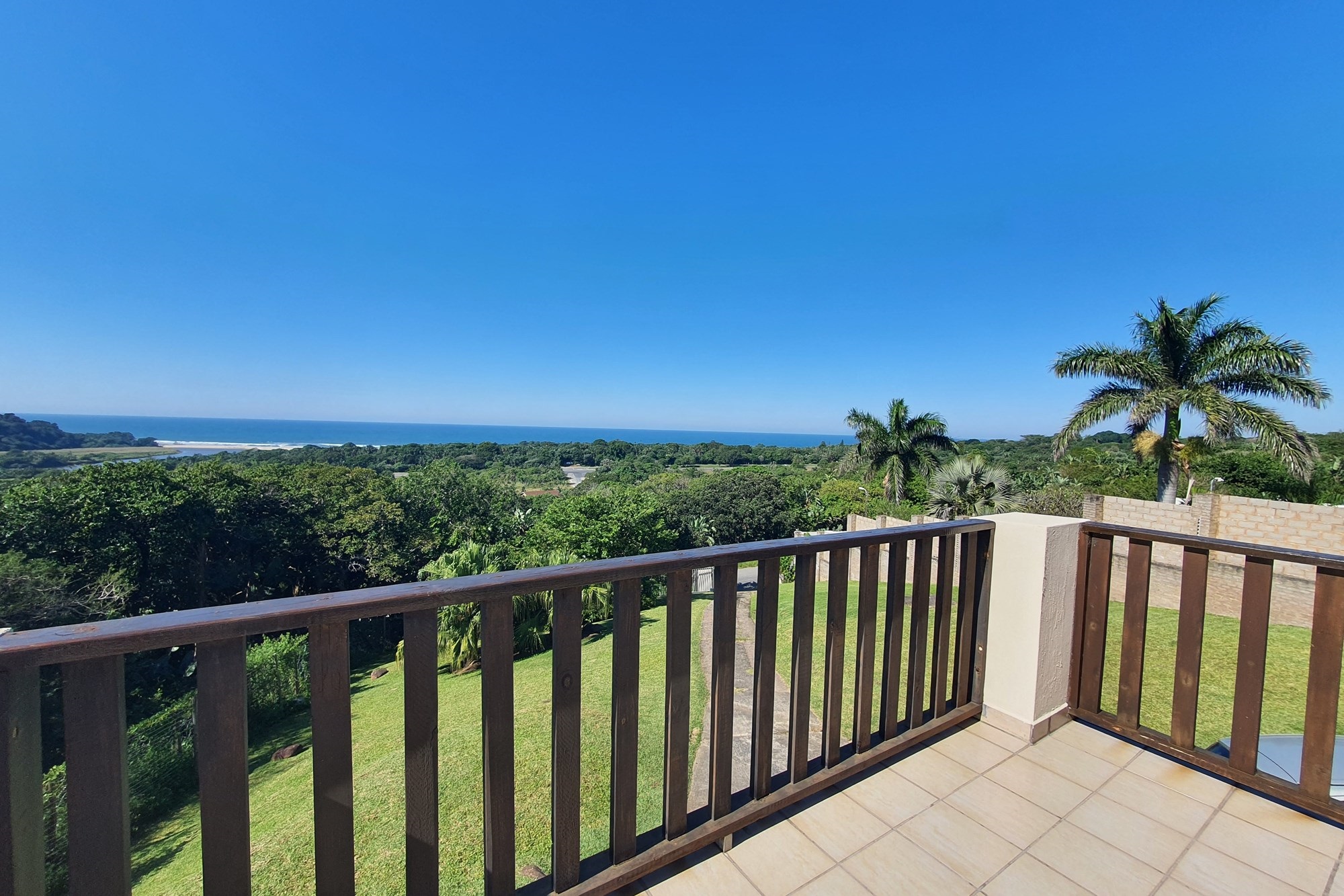 PALM BEACH SELF SUSTAINABLE HOME WITH BEAUTIFUL SEA VIEWS