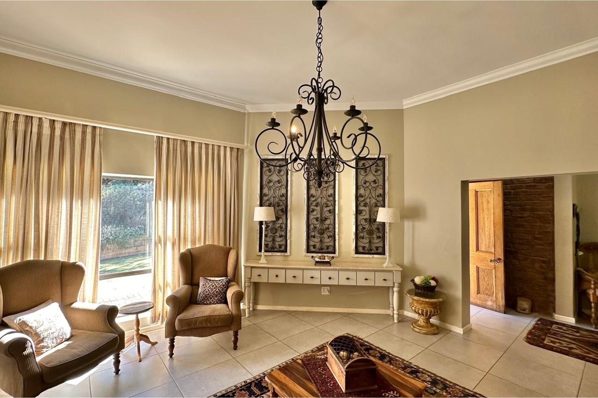 Luxurious Double-Home Property in Newcastle