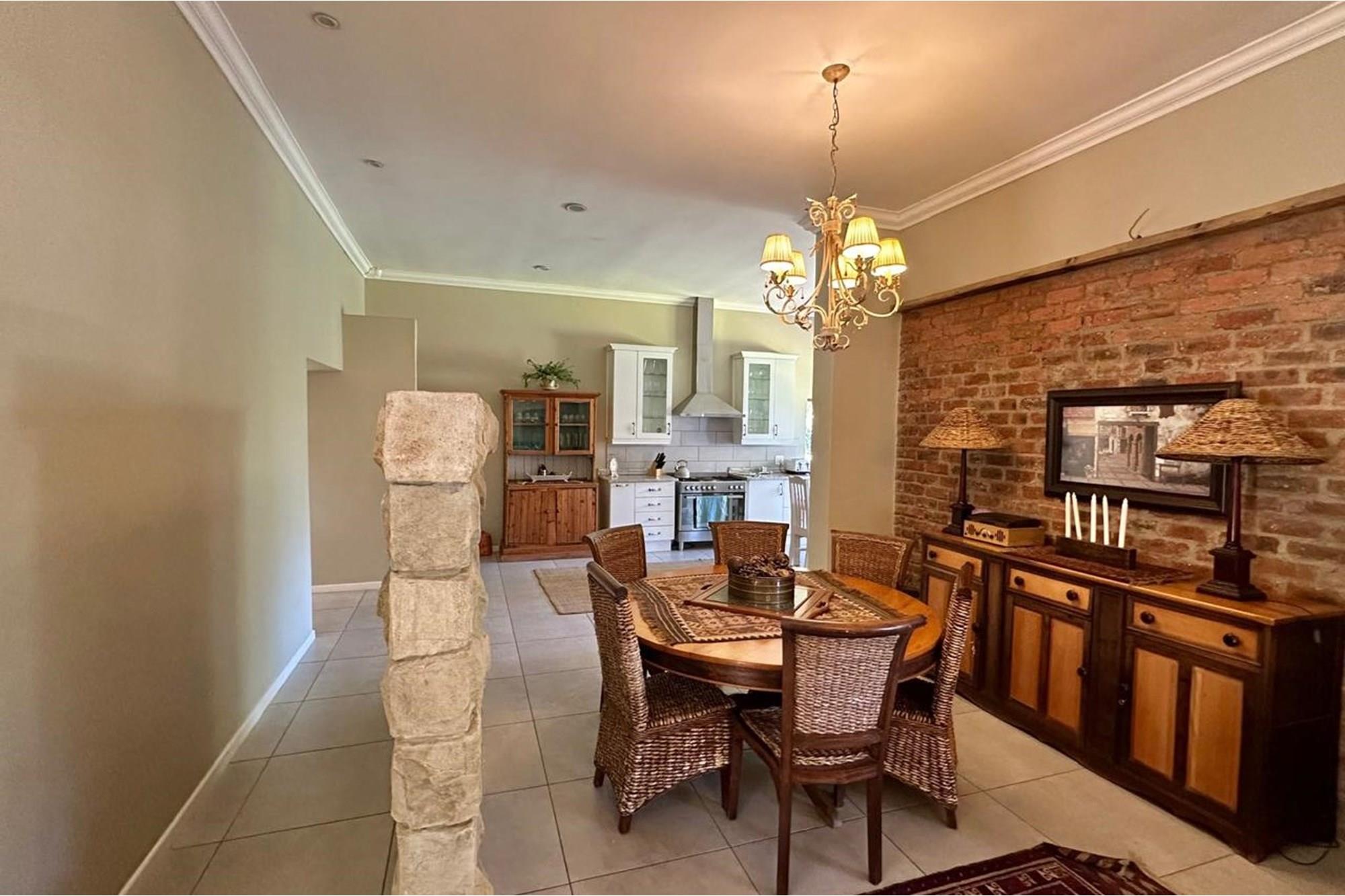 Luxurious Double-Home Property in Newcastle