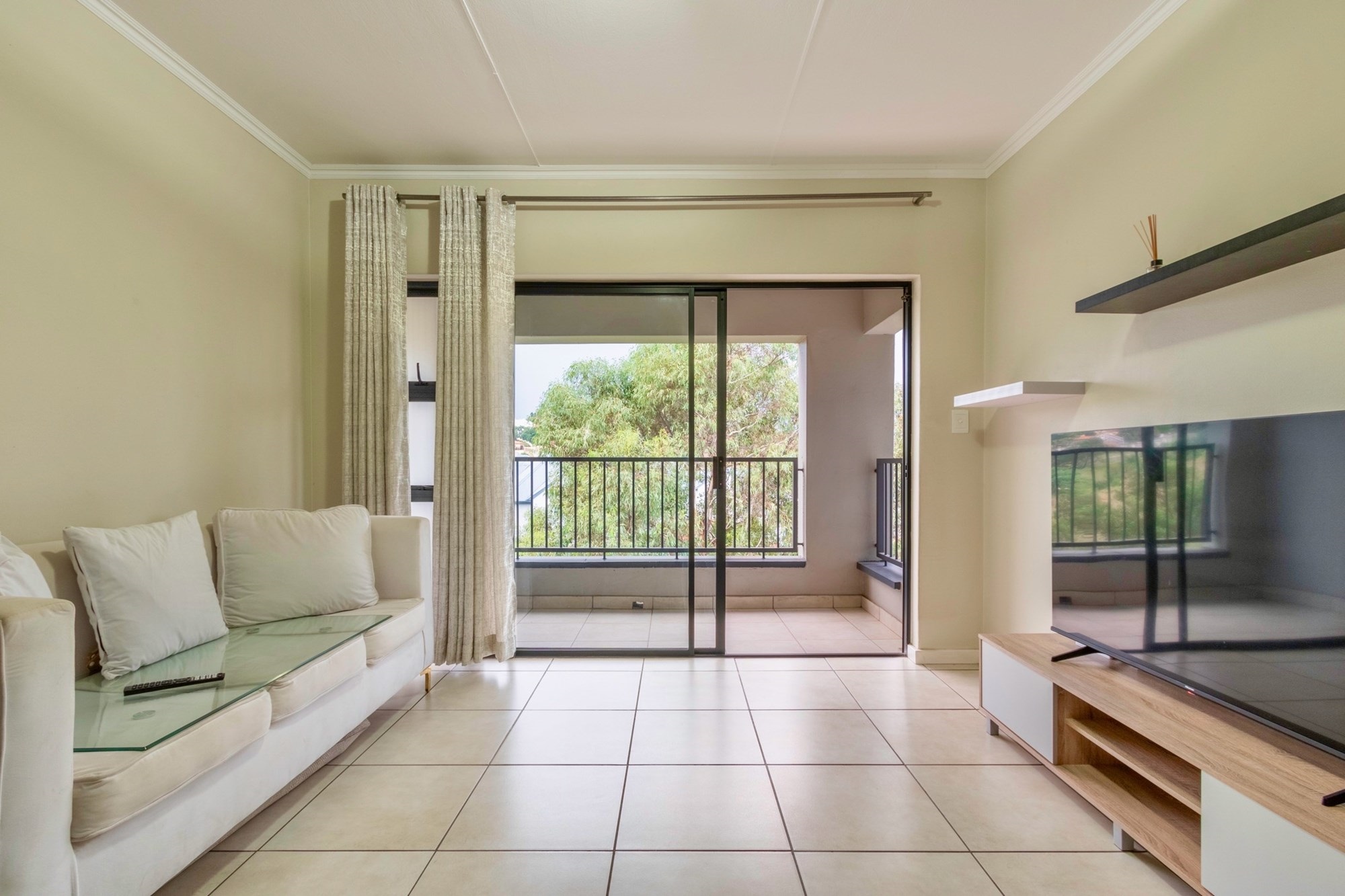 Top-Floor 1-Bedroom Apartment in Secure Balboa Park Lifestyle Estate