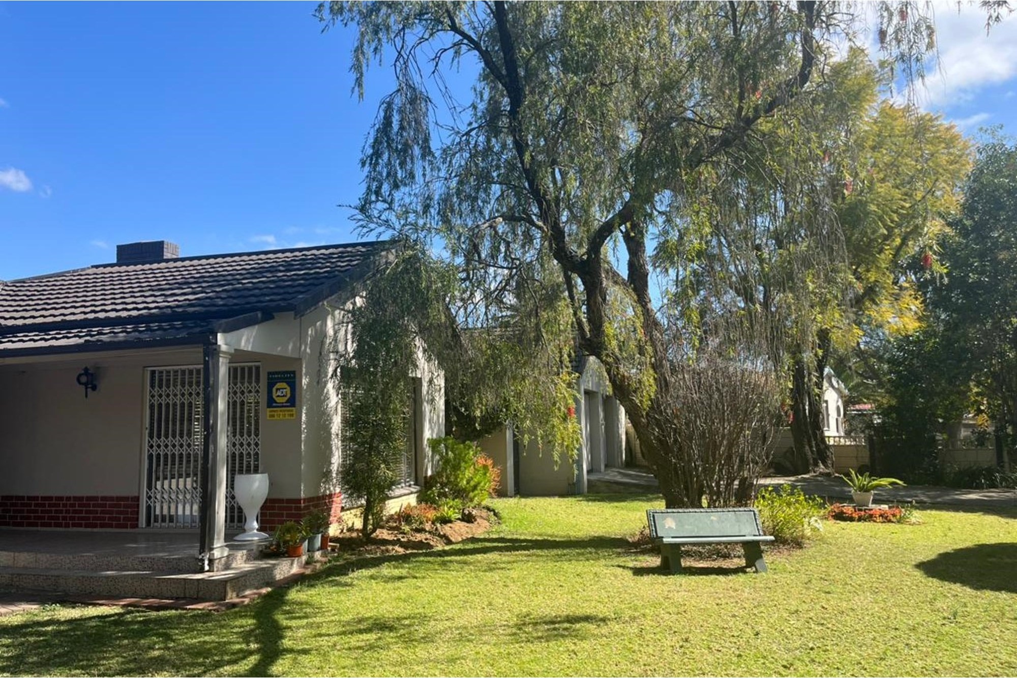 Spacious 4-Bedroom Family Home for SALE, Dundee KZN.