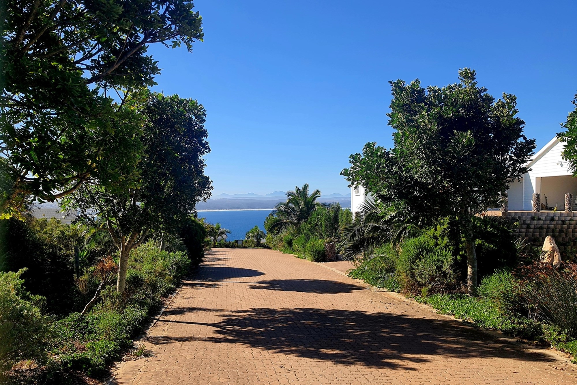 1127m² of Prime Elevated Land in an Exclusive Estate