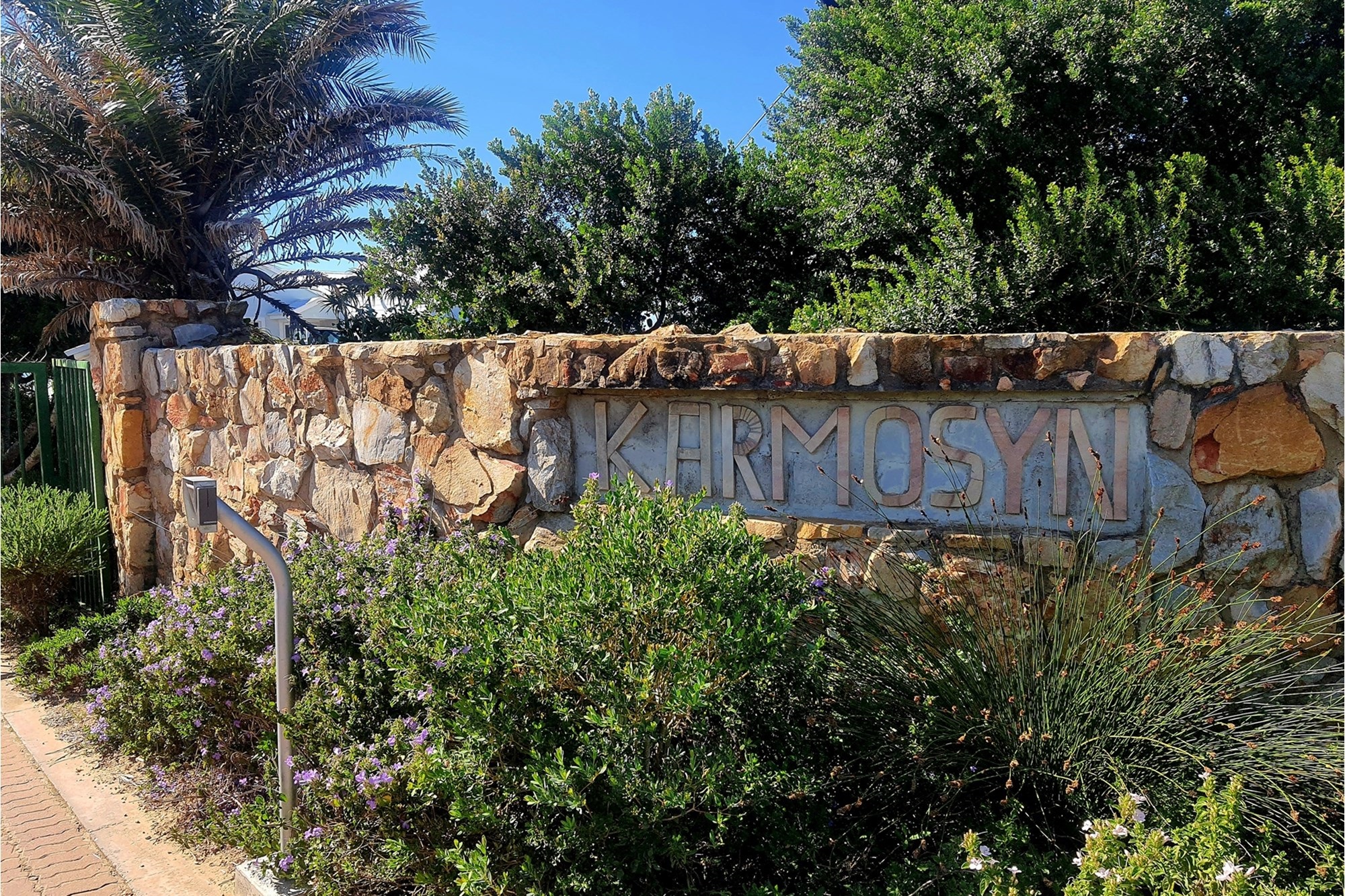 1127m² of Prime Elevated Land in an Exclusive Estate