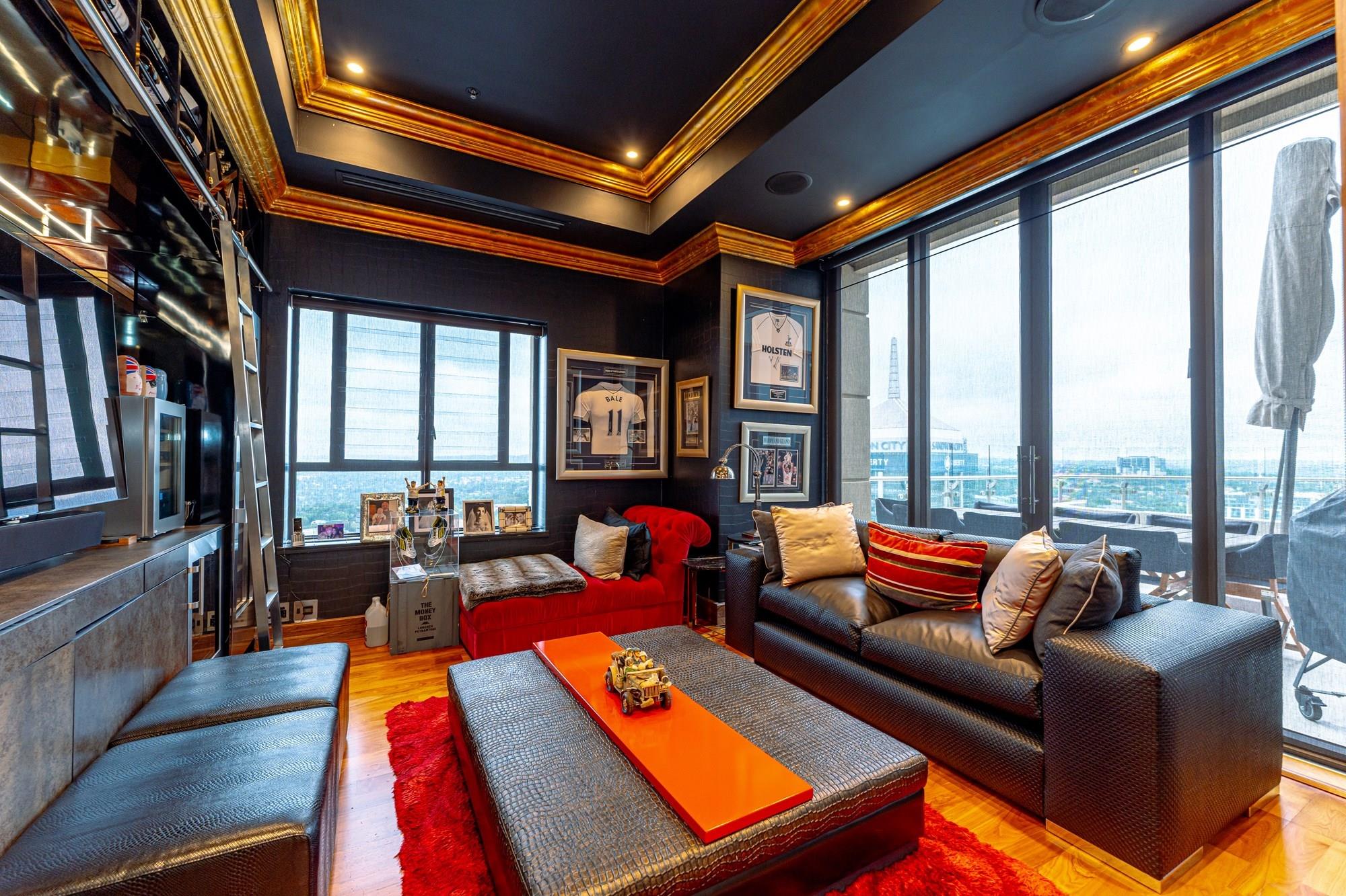 Michelangelo Towers Penthouse A truly opulent lifestyle!