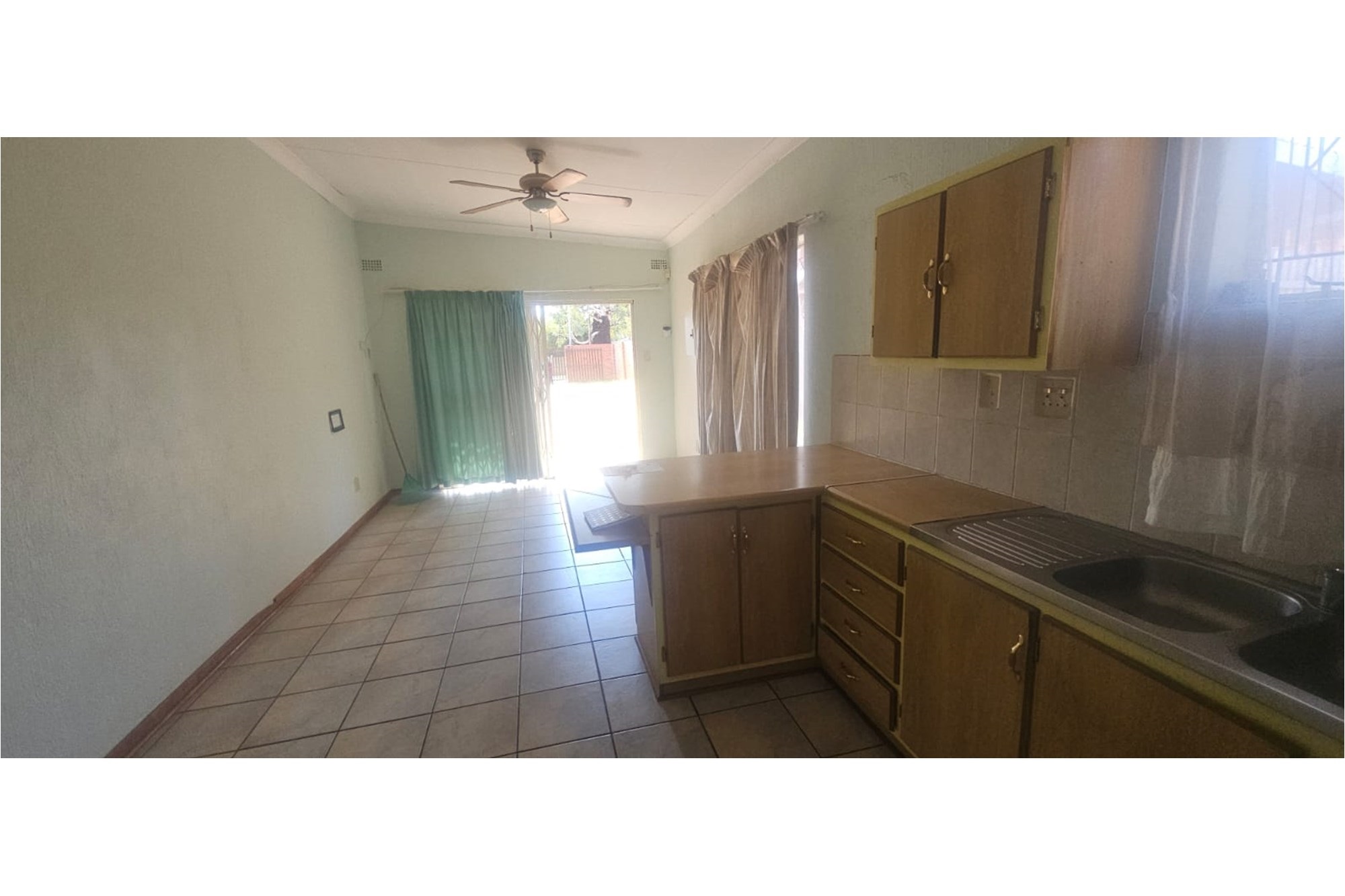 Ideal Investment Opportunity with Multiple Flats