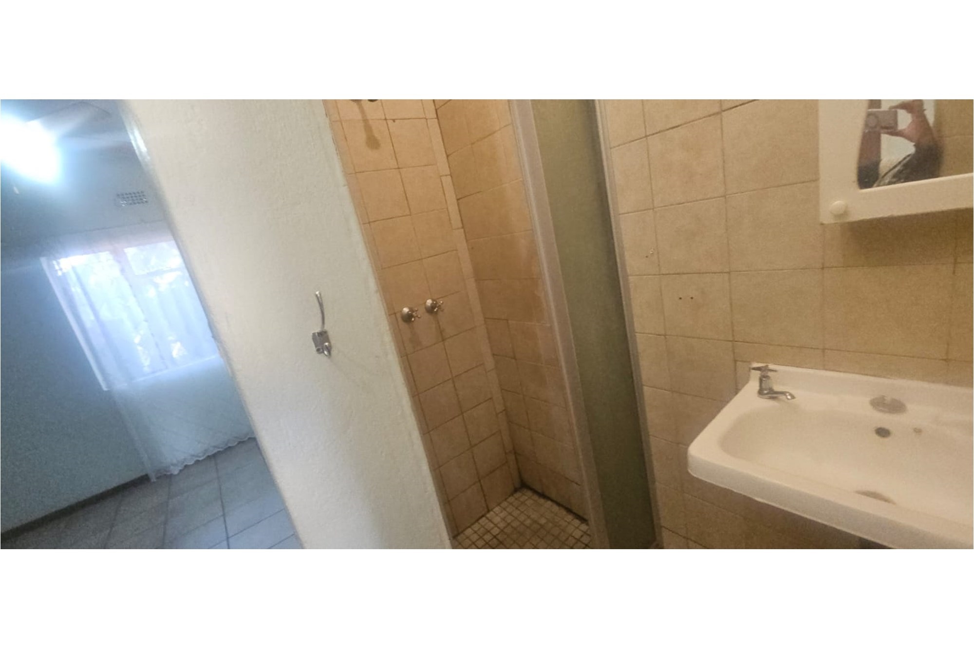 Ideal Investment Opportunity with Multiple Flats