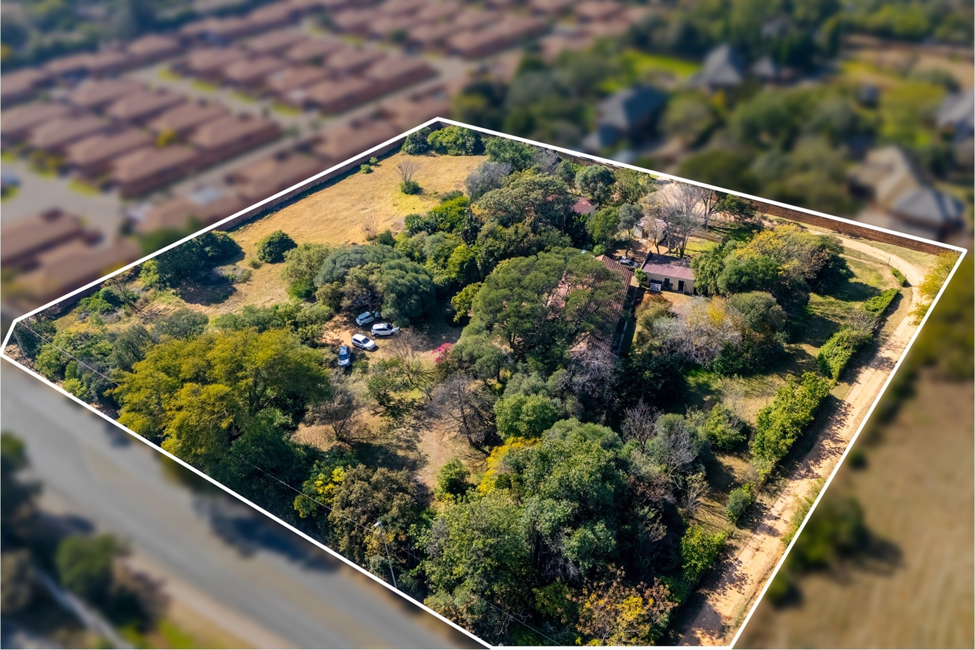 16 Stands for development - Prime location with Res 1 rights