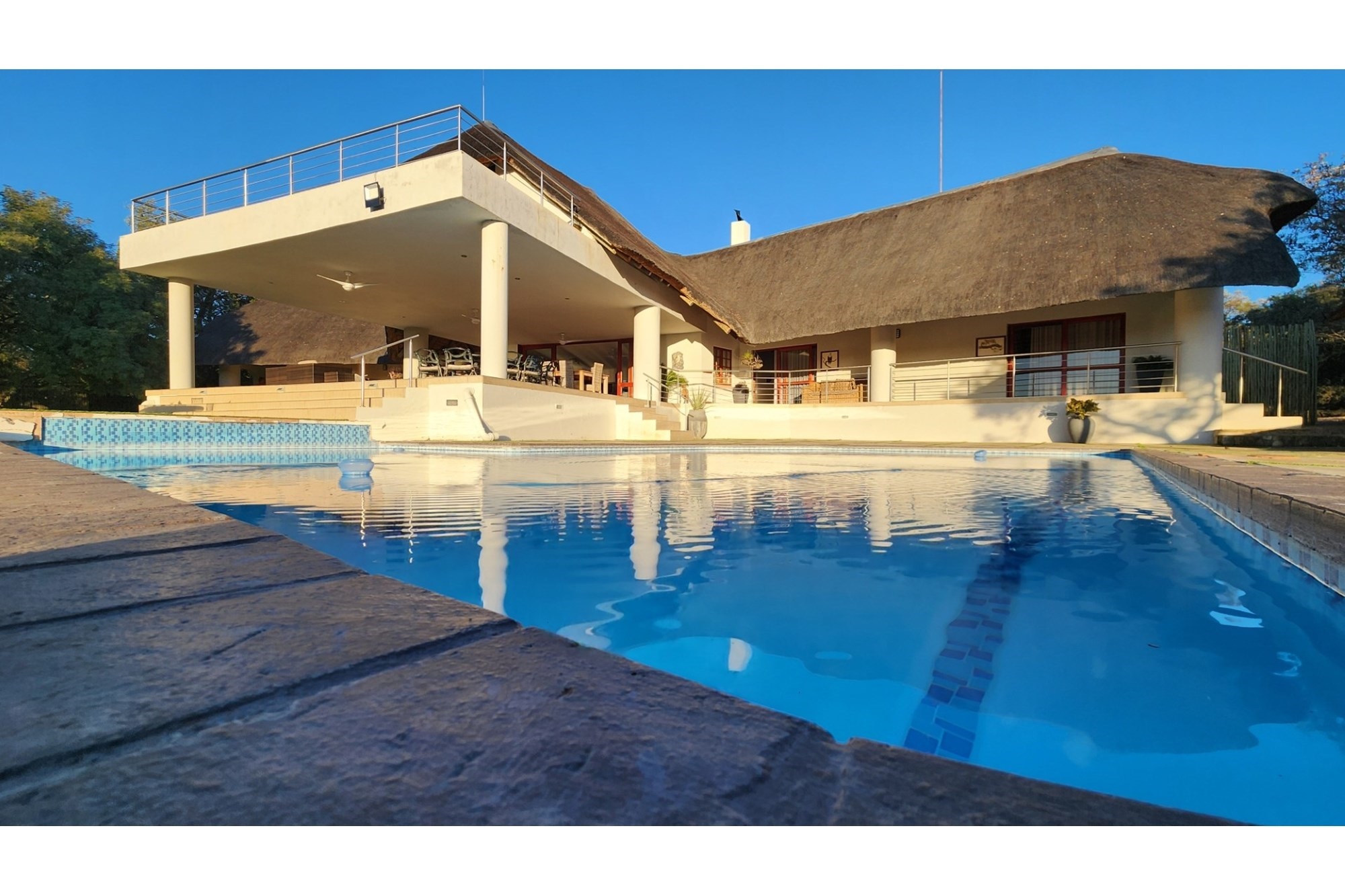 BIG 5 - Exclusive Whole owner private Safari Lodge in Mabula Private Game Reserve