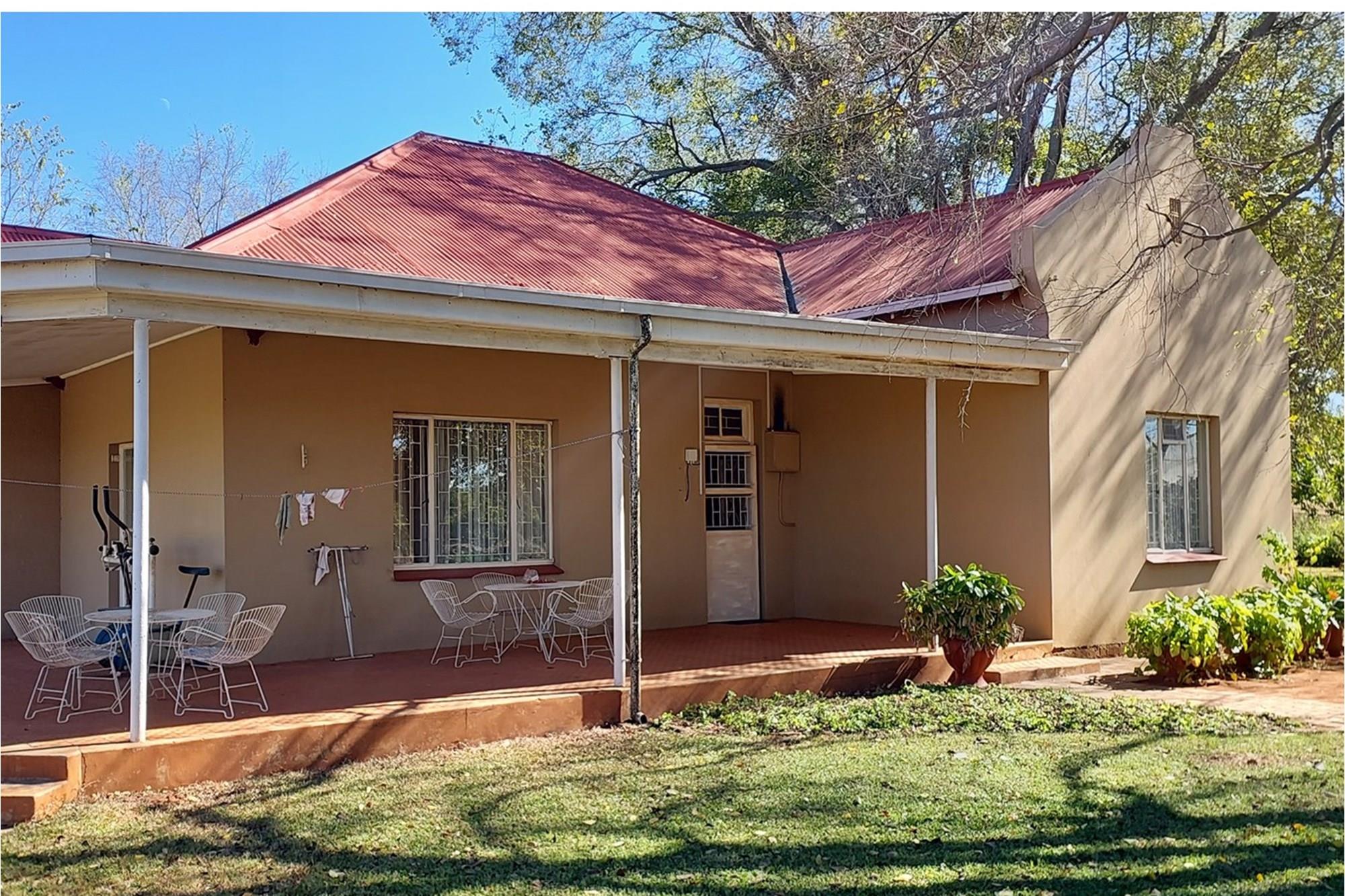 Small Holding for sale in Bela Bela Rural, Bela Bela