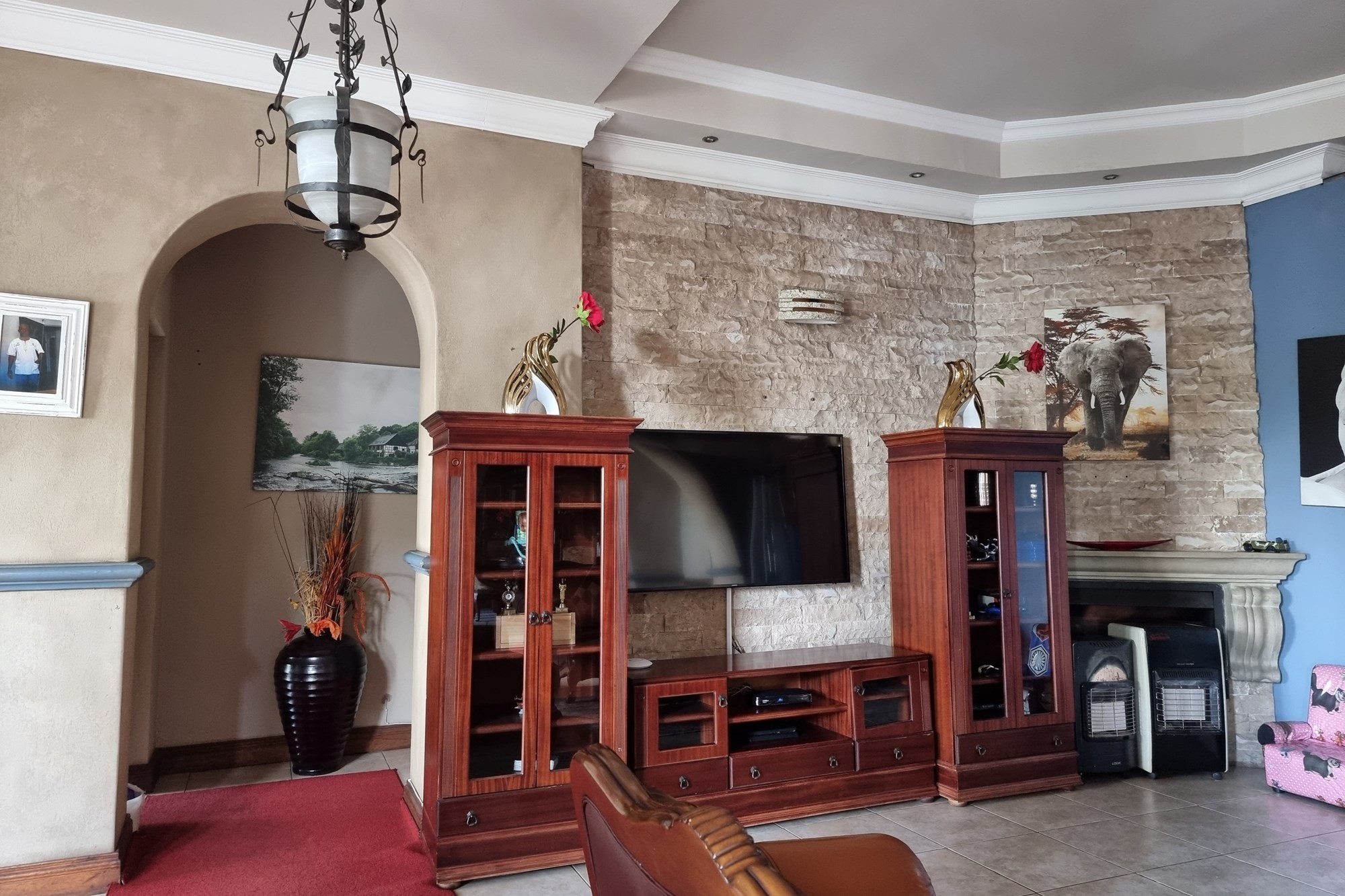 The ultimate retreat in Waterfront Estate - A luxurious haven for the extended family.