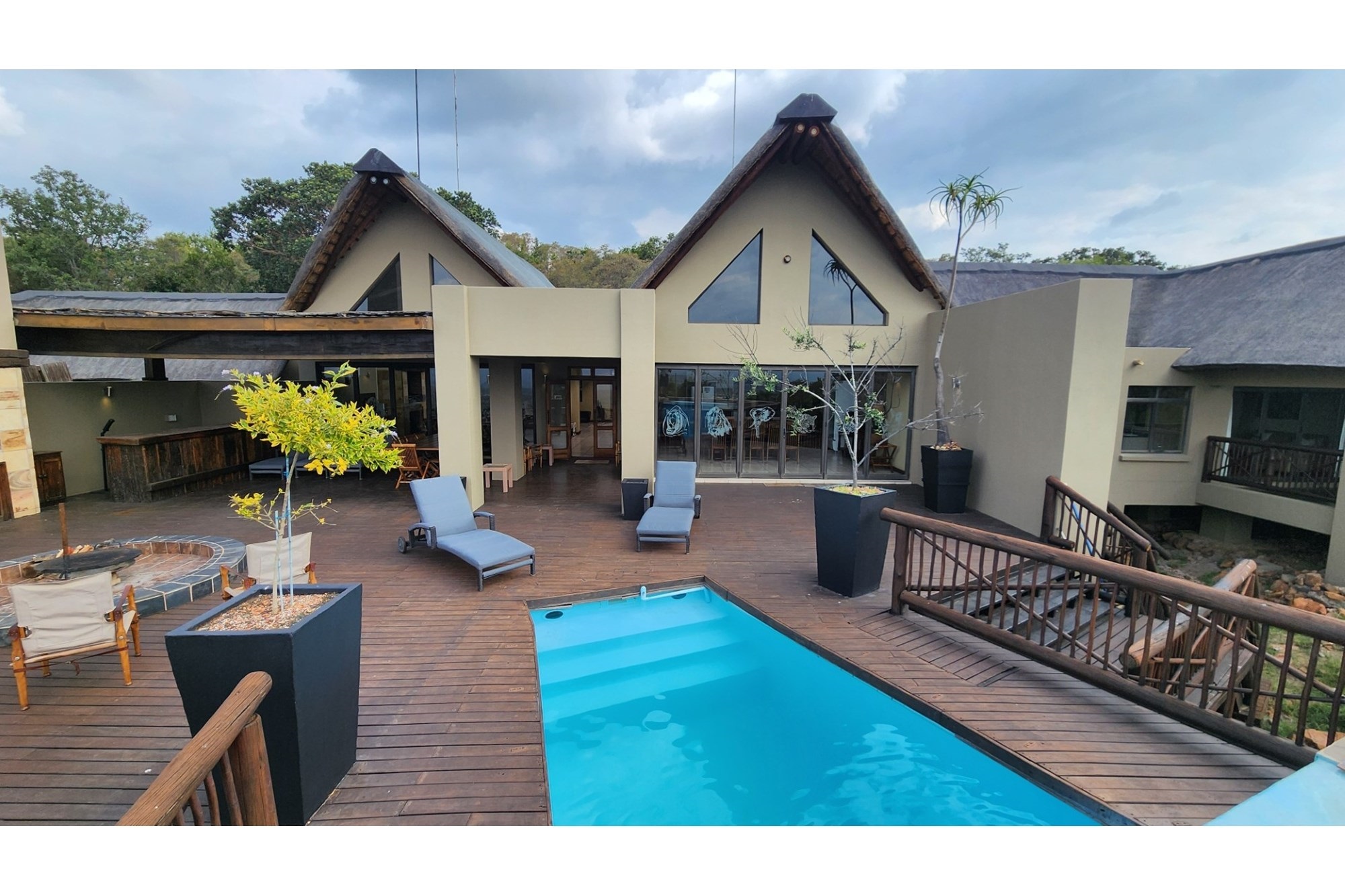 Mabula Big 5 Private Game Reserve - Lodge with 5 chalets and Panoramic Waterberg mountain views