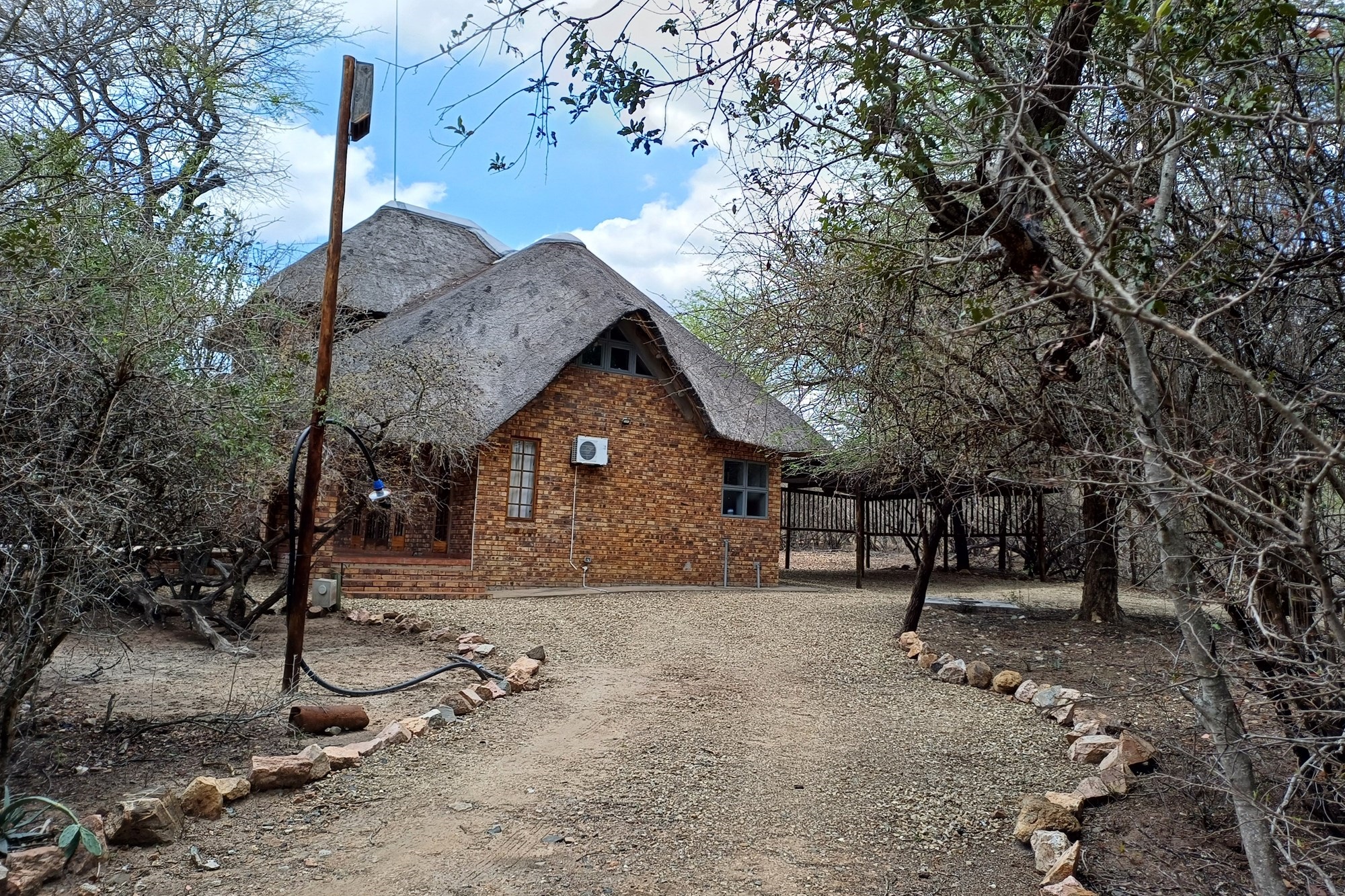 2 Bedroom Home on the border of the Kruger National Park