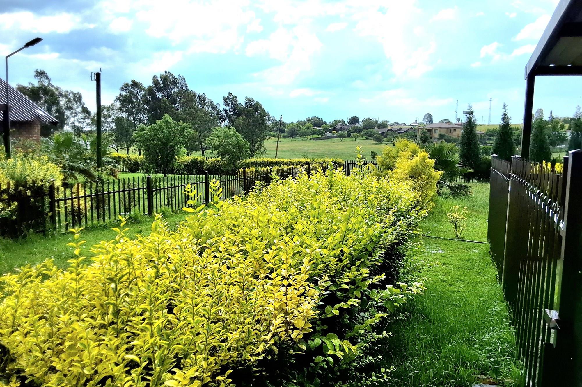 ORANGEVILLE * FREE STATE * 2 BEDROOM NUTEC HOME * 2040SQM * DAM VIEW * R740 000.00