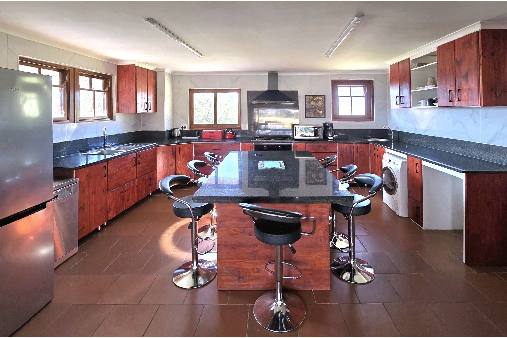 Inkungu Homestead - Elegant Country Retreat in Champagne Valley, Drakensberg